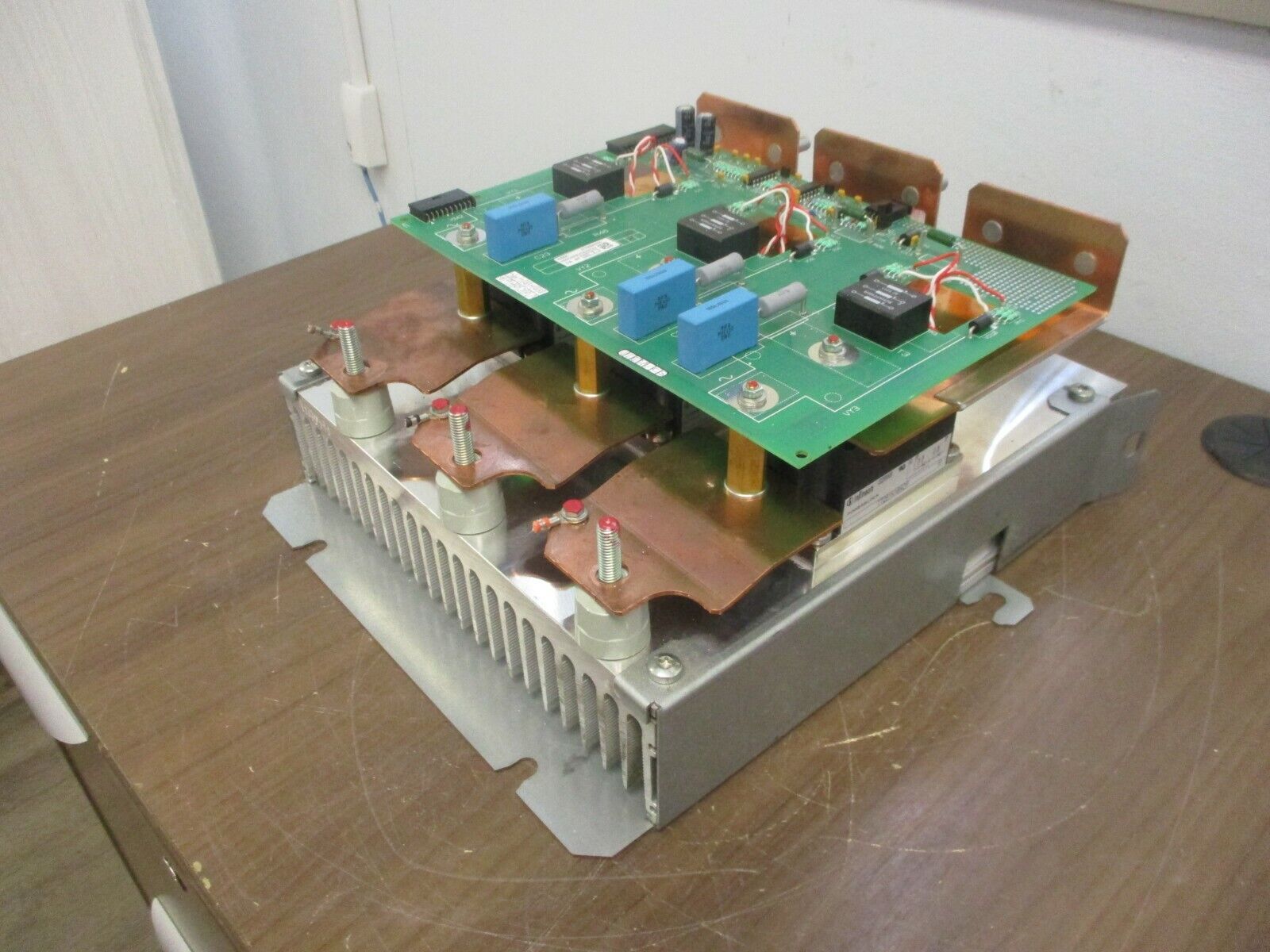 MGE CSDI UPS Module 500K090EVCEVNT02 Used