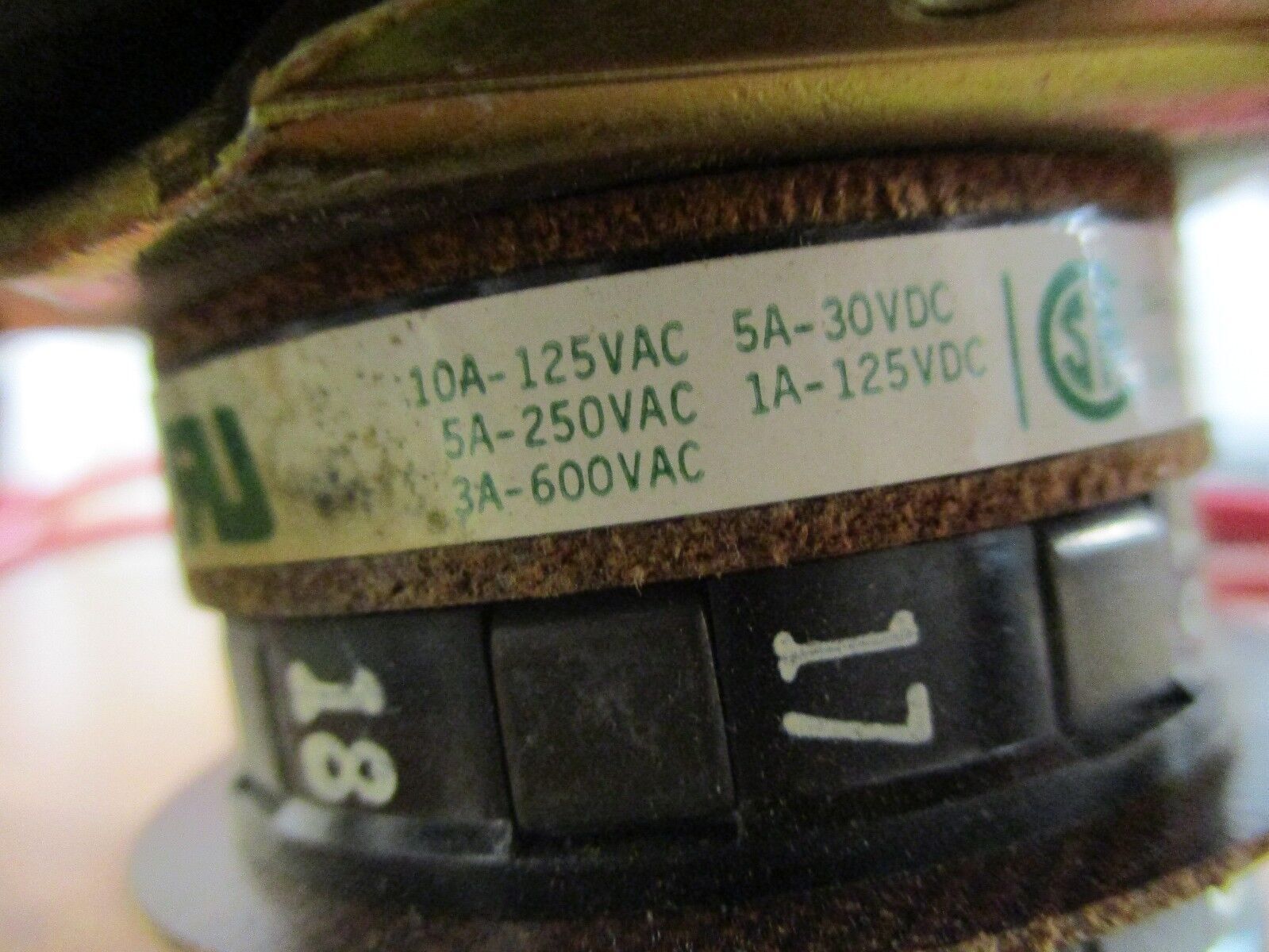 Electro Switch Series 31 Rotary Switch 3104C 8823 3-10A 125-600V AC Used