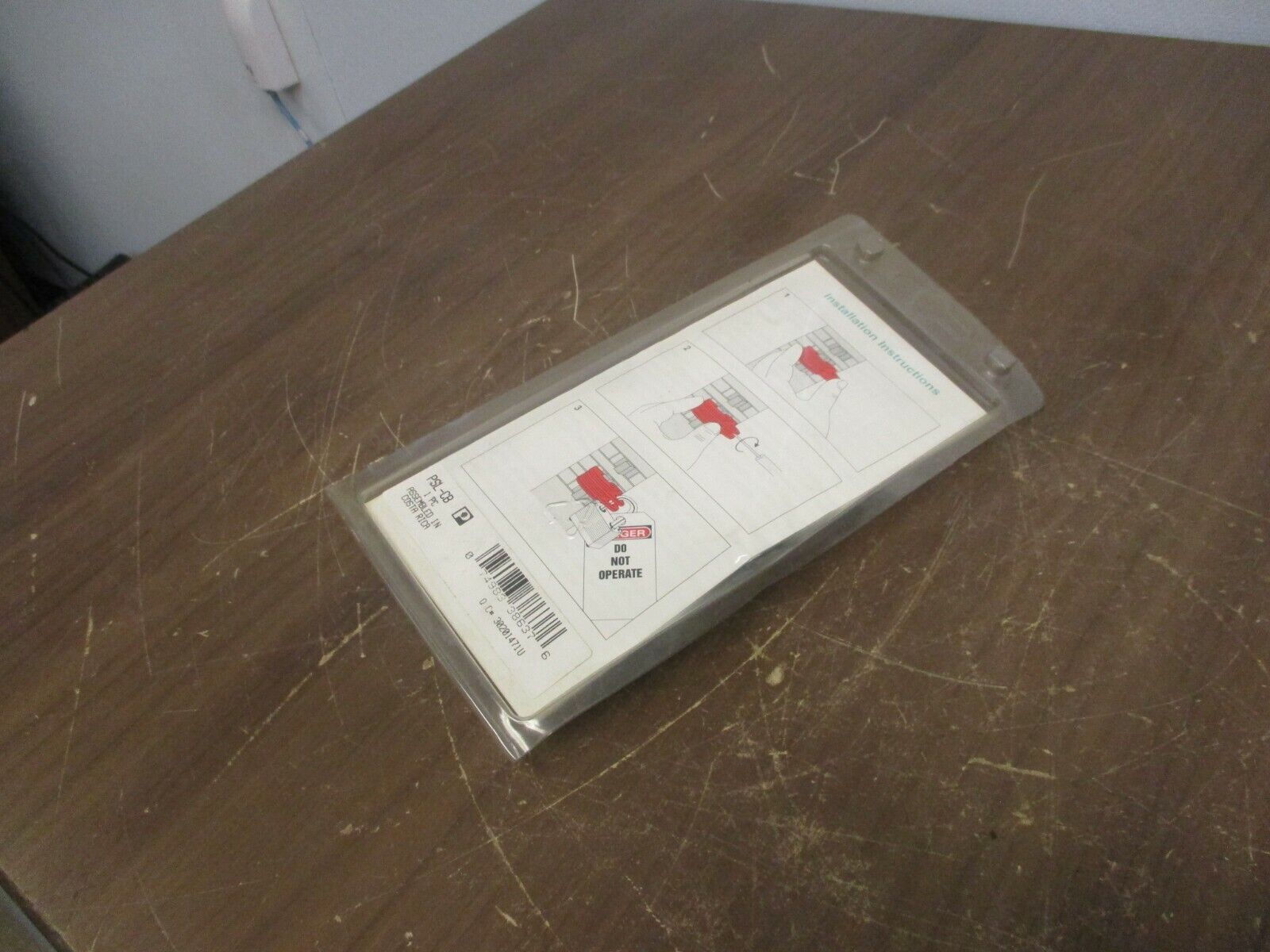 Panduit Universal Circuit Breaker Lockout PSL-CB New Surplus