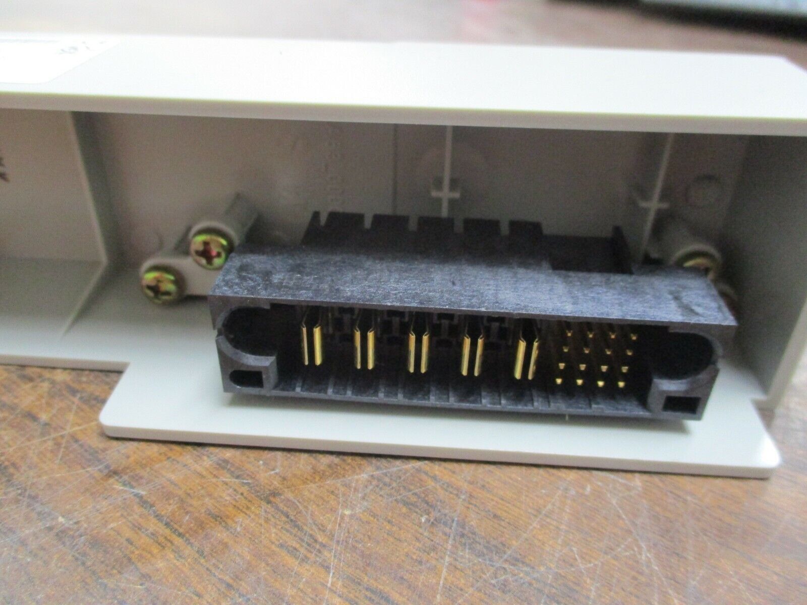 Allen-Bradley Slot Filler 2093-PRF Ser. A Buss: 325VDC Control: 240-425VDC Used