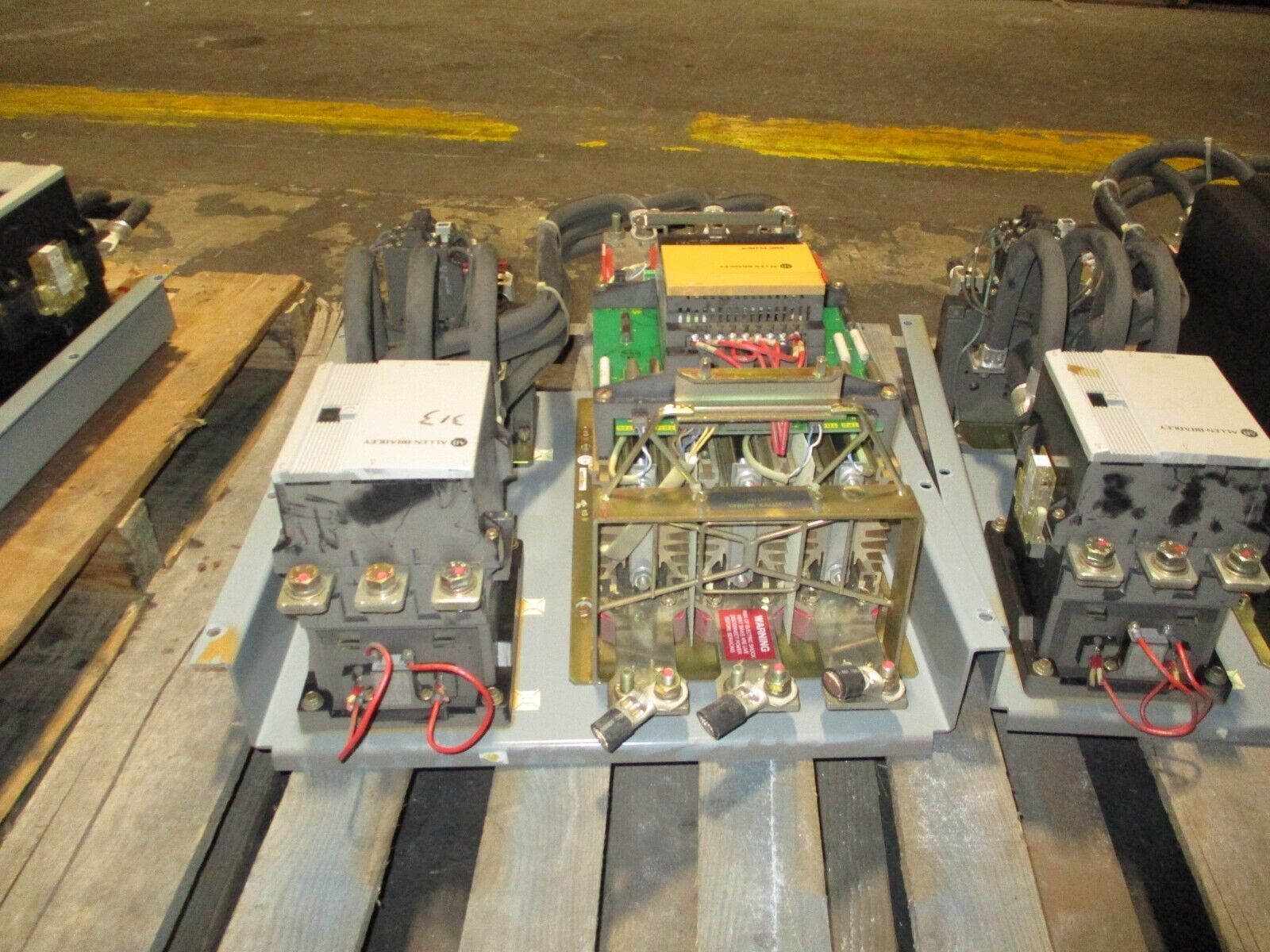 Allen-Bradley SMC Plus Soft Start Assembly 150-A240NBDB Ser. B 200HP 208-480V