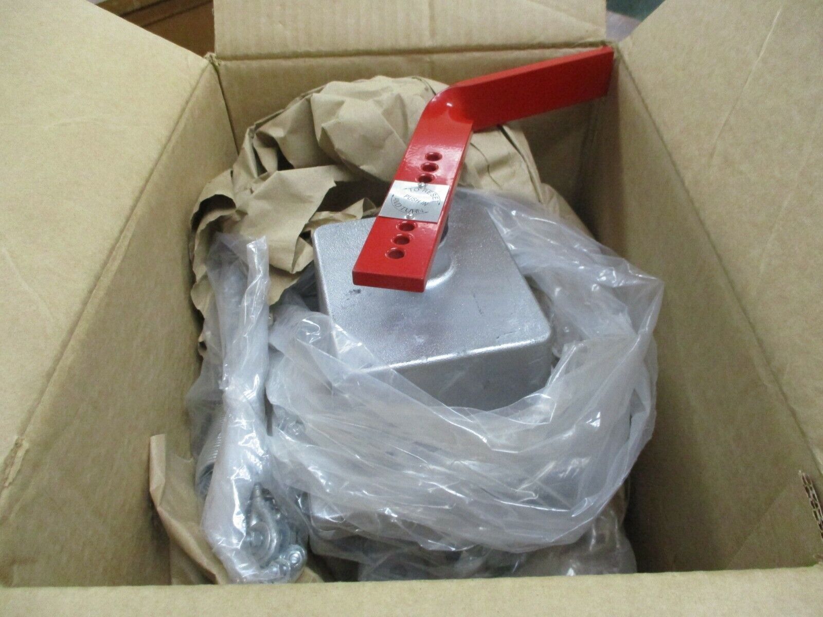 Conveyor Components 3R Safety Stop Control RSB-5 DPDT 15A 125/250V New Surplus