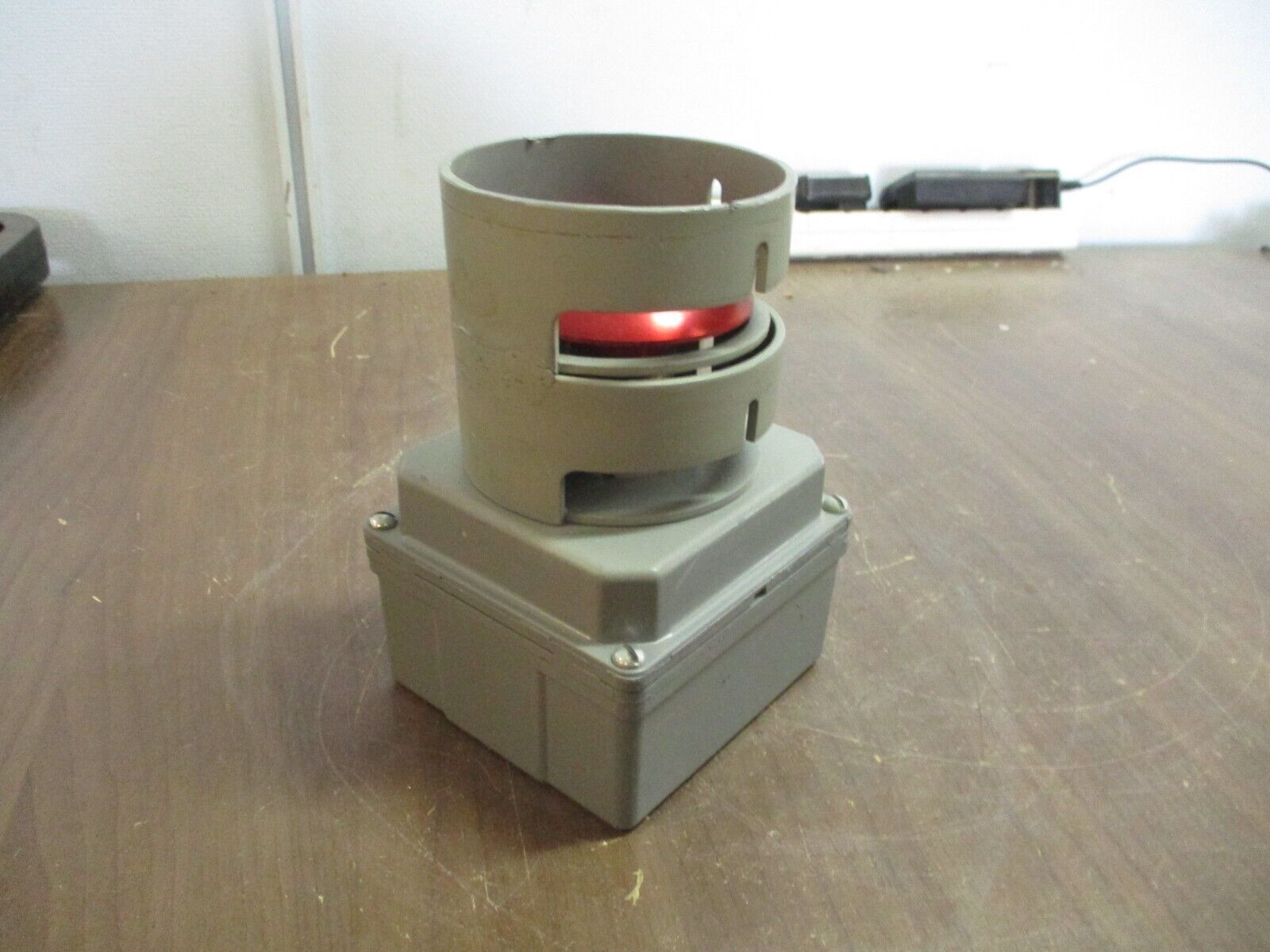 Misc. Brand Mushroom Head Push Button Size: 3" Red Used