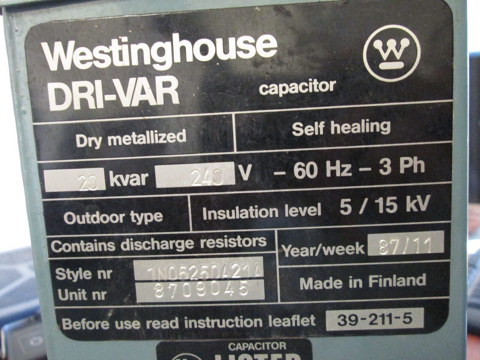 Westinghouse Dri-Var Capacitor 1N05250A21A 20 KVAR 240V 60Hz 3Ph Used