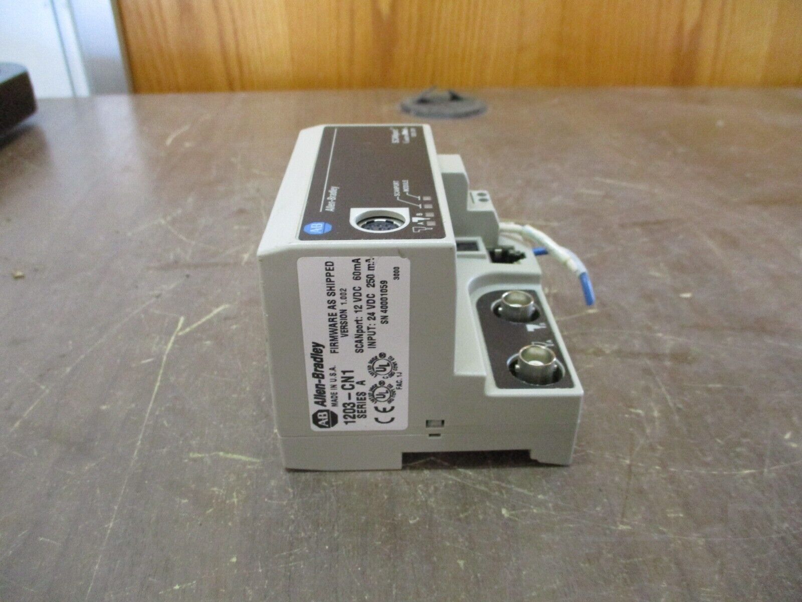 Allen-Bradley Scanport ControlNet 1203-CN1 Ser A FRN: 1.002 Used