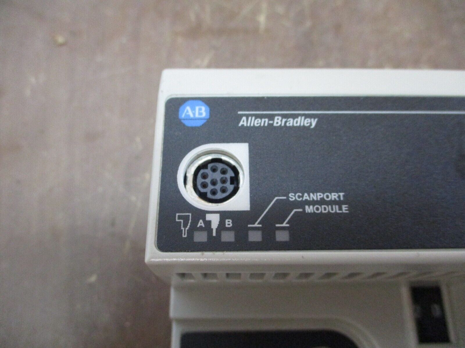 Allen-Bradley Scanport ControlNet 1203-CN1 Ser A FRN: 1.002 Used