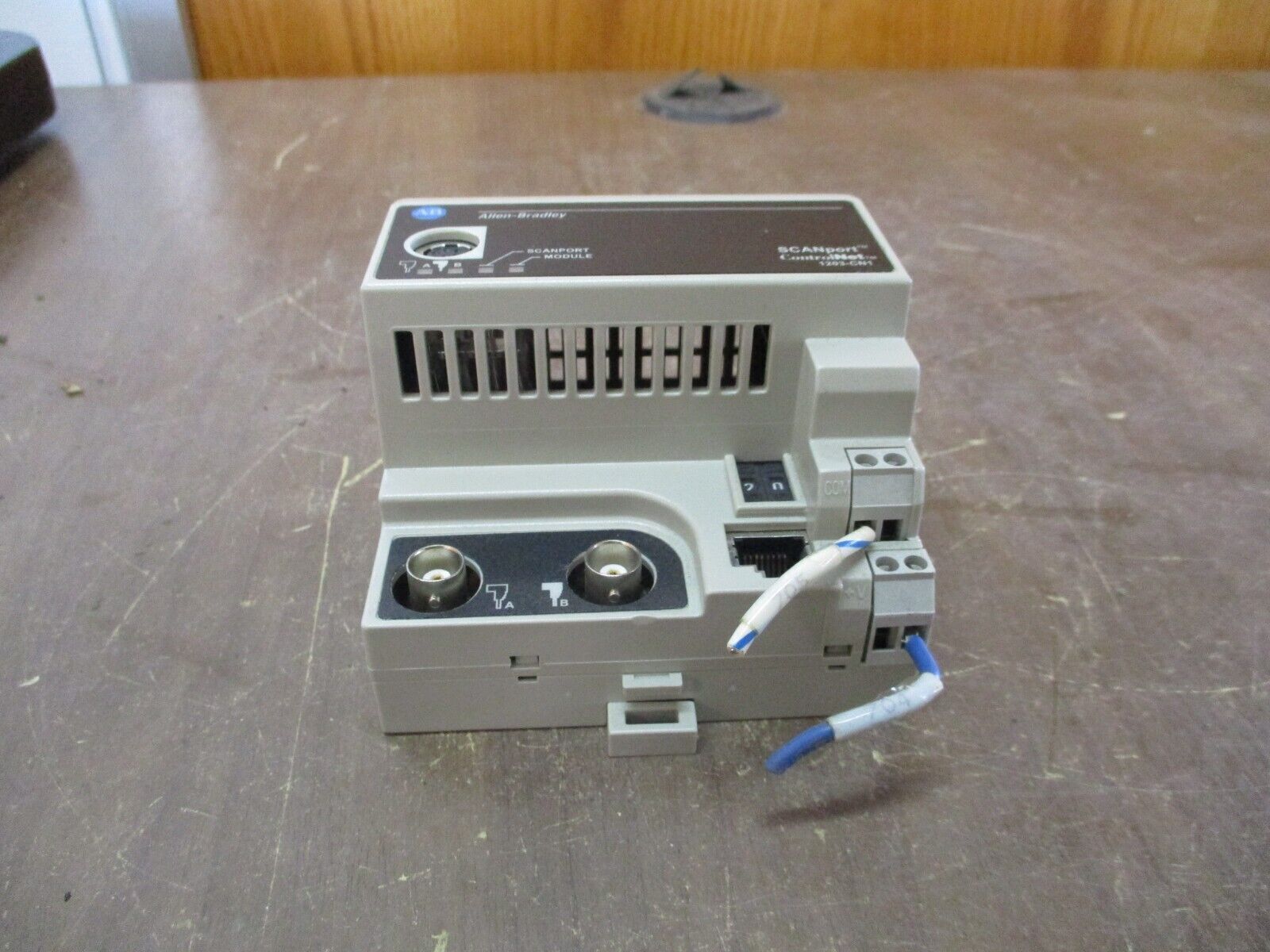 Allen-Bradley Scanport ControlNet 1203-CN1 Ser A FRN: 1.002 Used