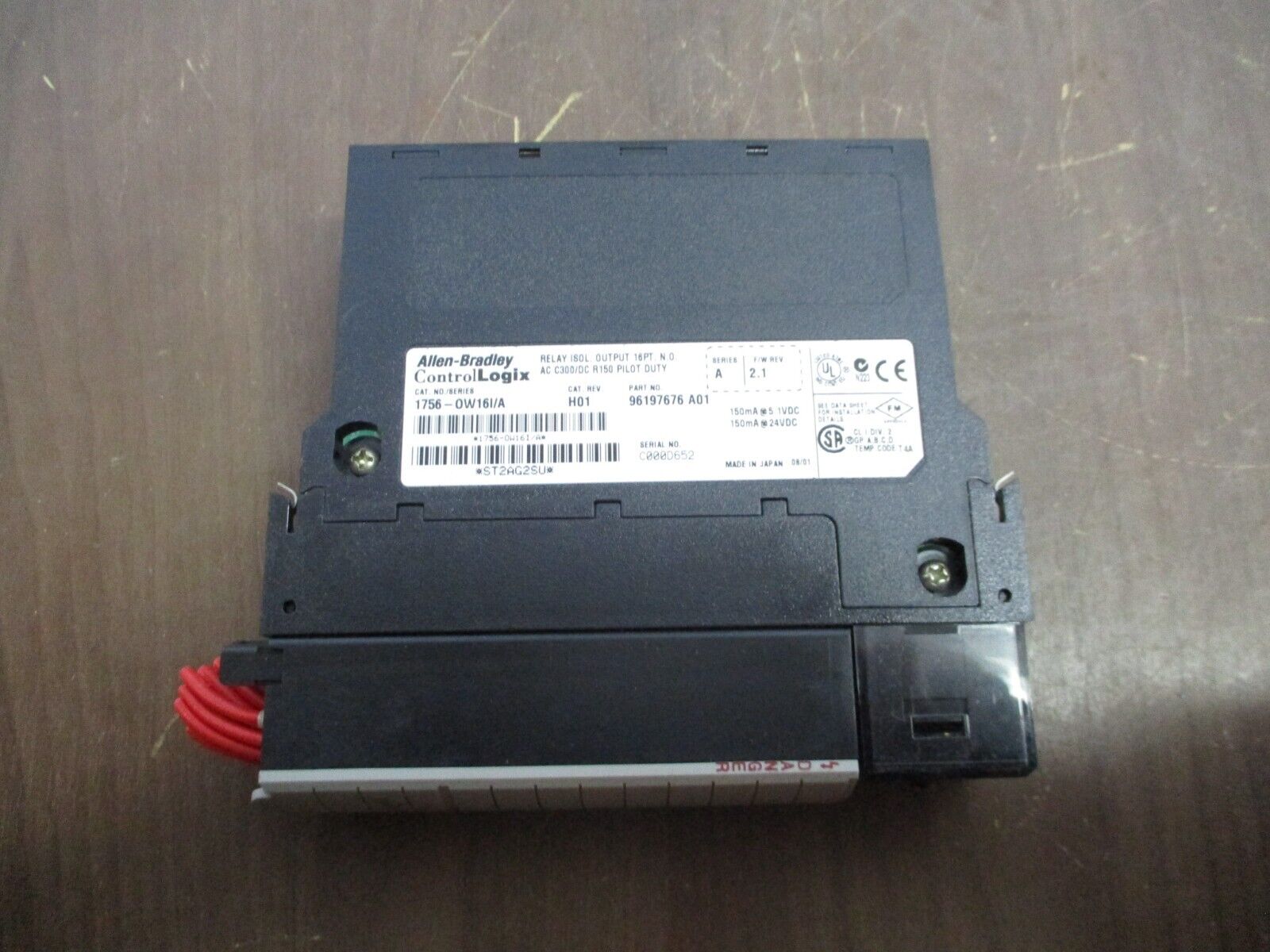 Allen-Bradley ControlLogix Relay Isolated Output Module 1756-OW16I Ser. A Used