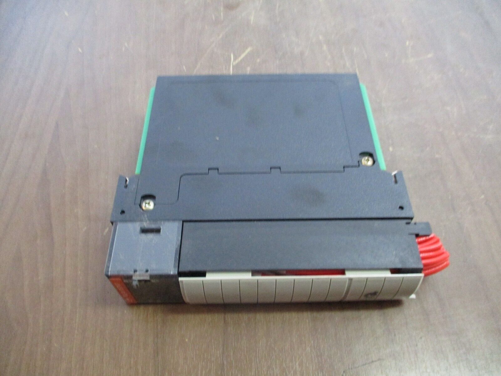 Allen-Bradley ControlLogix Relay Isolated Output Module 1756-OW16I Ser. A Used