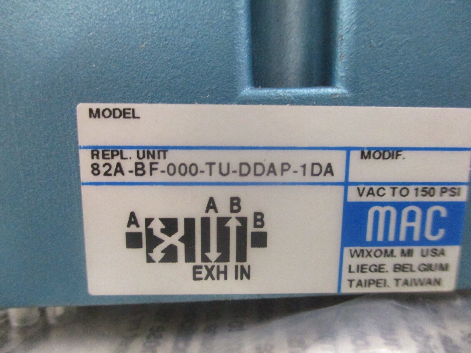 MAC Solenoid Valve 82A-BF-000-TU-DDAP-1DA New Surplus