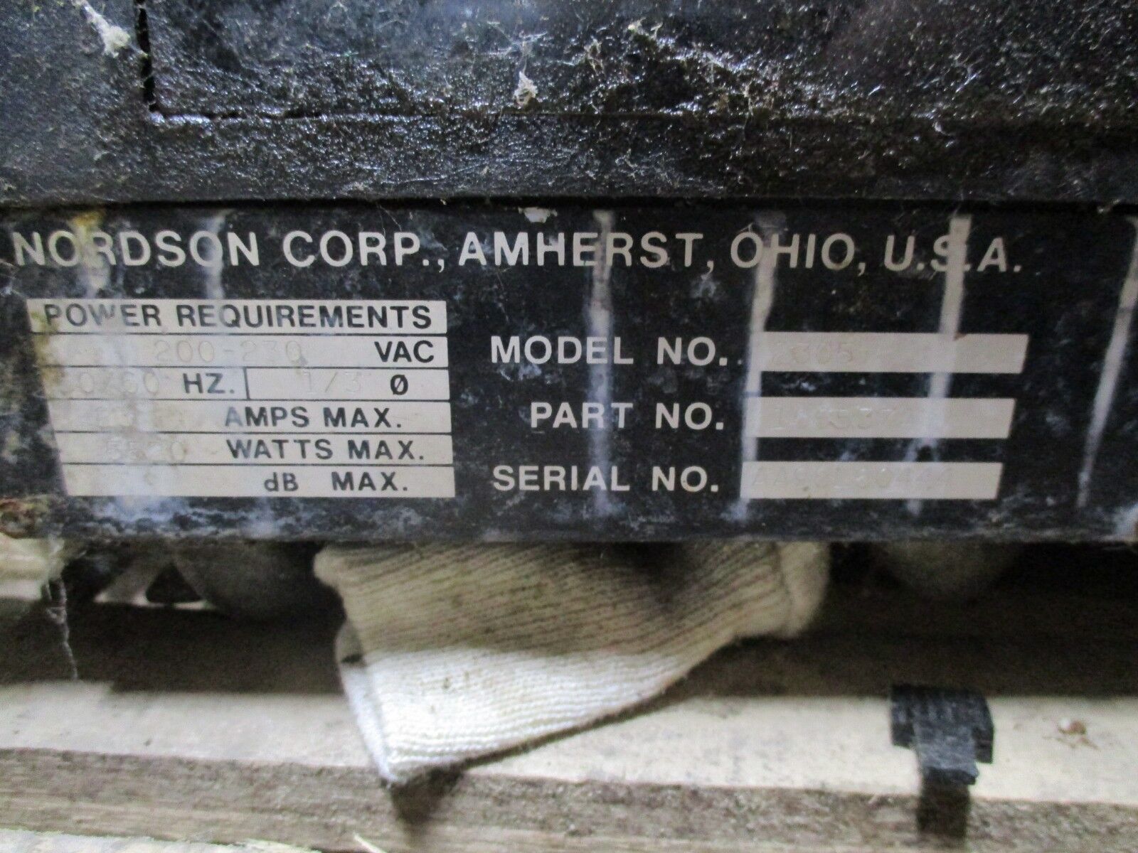 Nordson Hot Melt Adhesive Applicator 2305 200-230V 50/60Hz 1/3Ph 20A Used