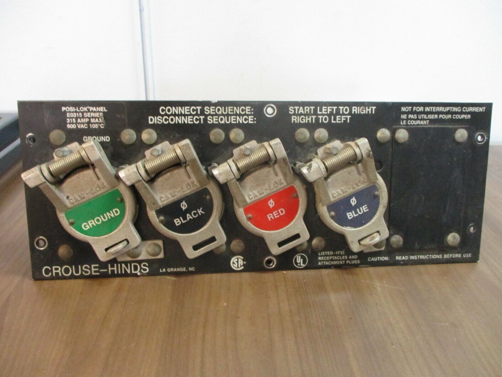Crouse-Hinds Pos-Lok Panel E0315 315A 600V Used