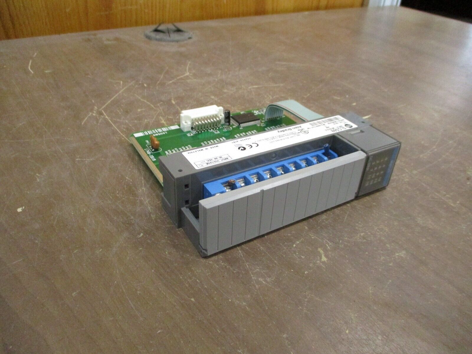 Allen-Bradley SLC 500 Input Module 1746-IB16 Series C 10-30 VDC Used