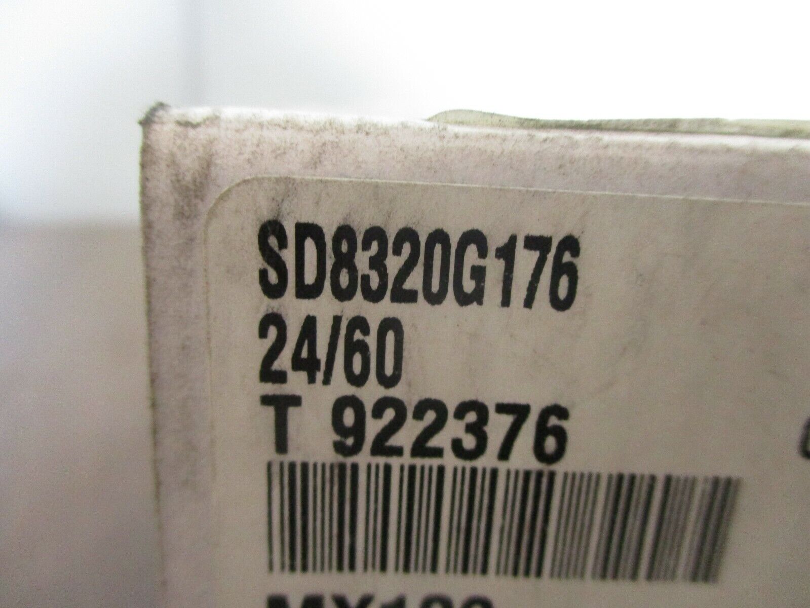 Asco Red Hat Solenoid Valve SD8320G176 24V 60Hz New Surplus