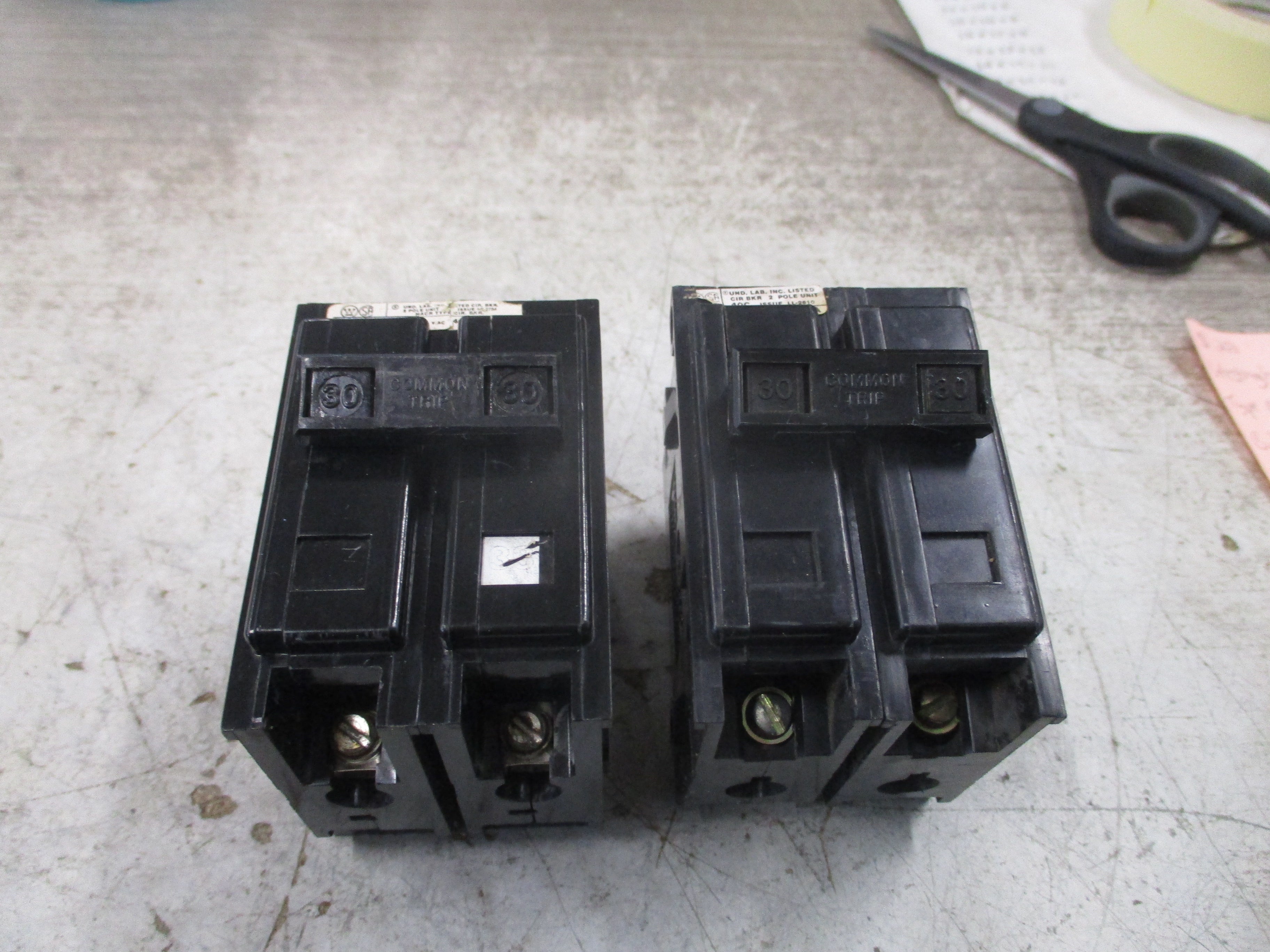 Westinghouse Type BA Bolt-On Circuit Breaker B230 30A 240V 2P *Lot of 2* Used