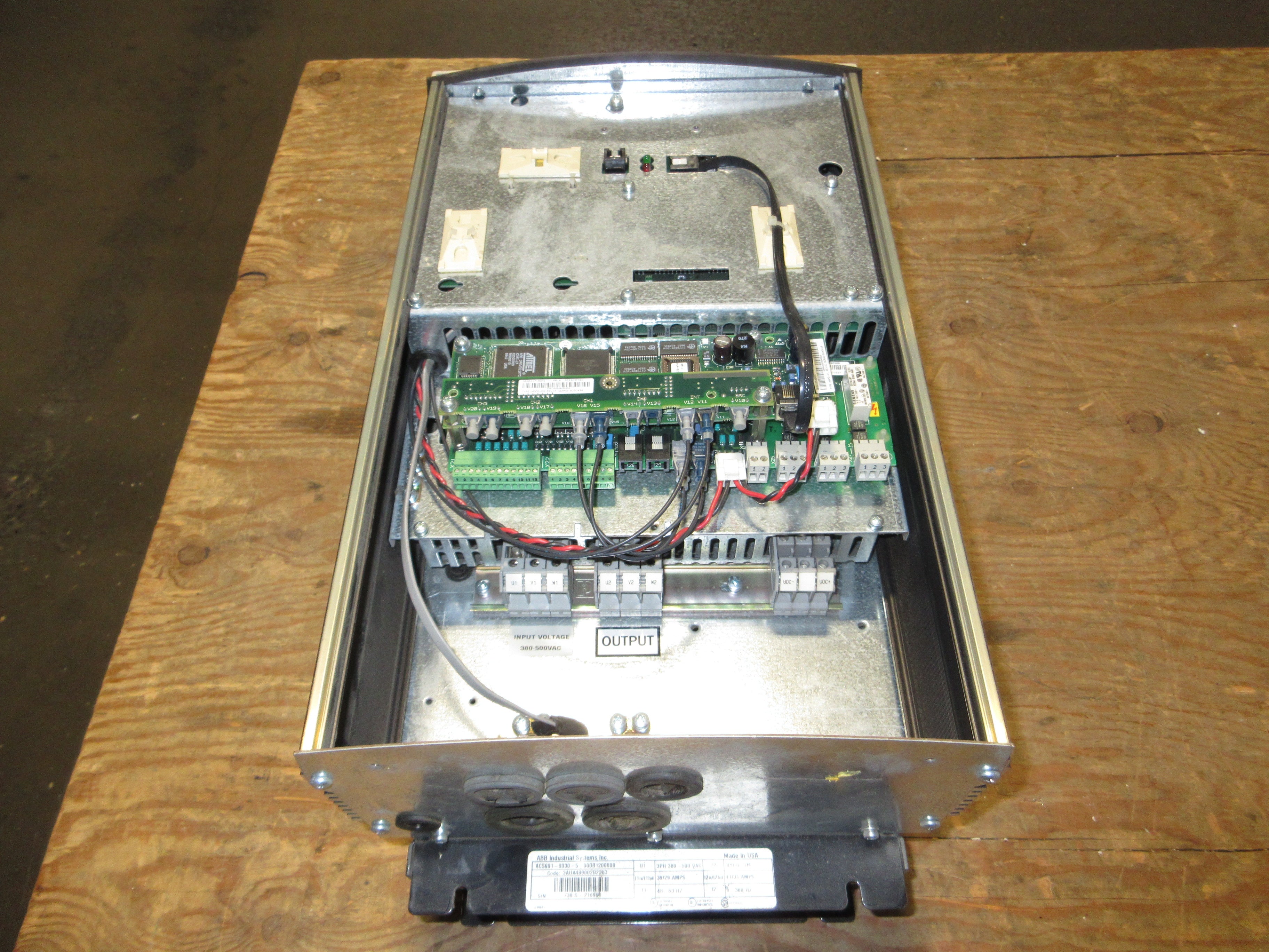 ABB ACS600AC Drive ACS601-0030-5-000B1200000 30HP *No Keypad* *No Cover* Used