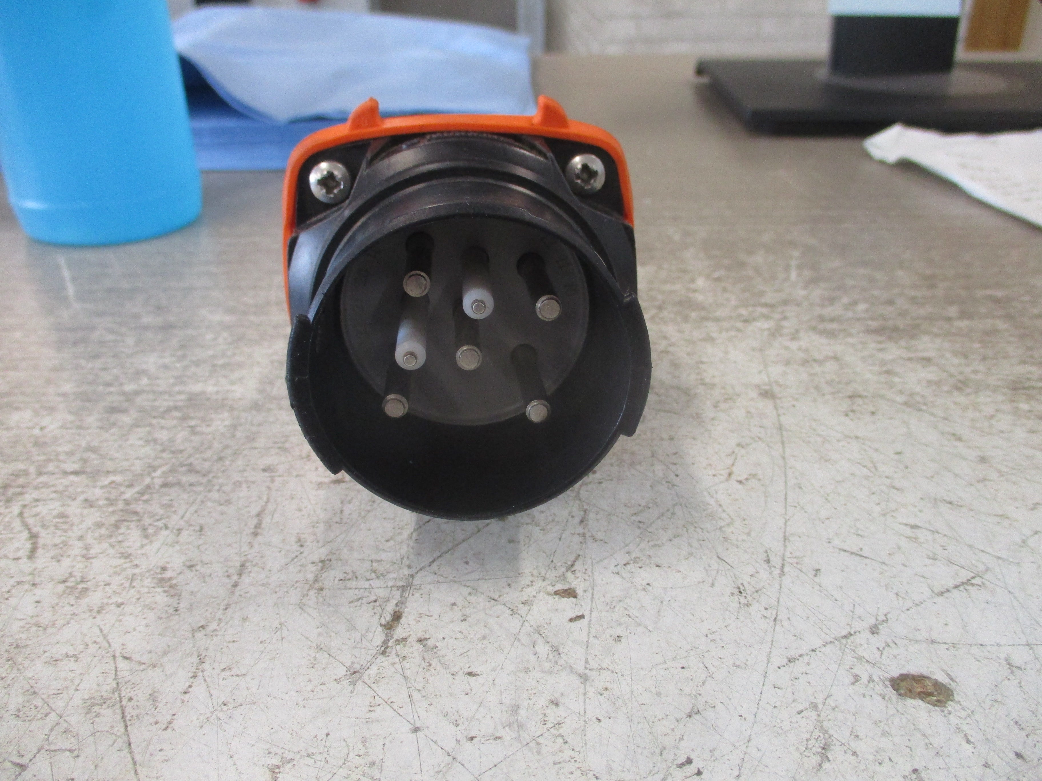 Meltric Receptacle DXN 3 32A 250V 60Hz Used
