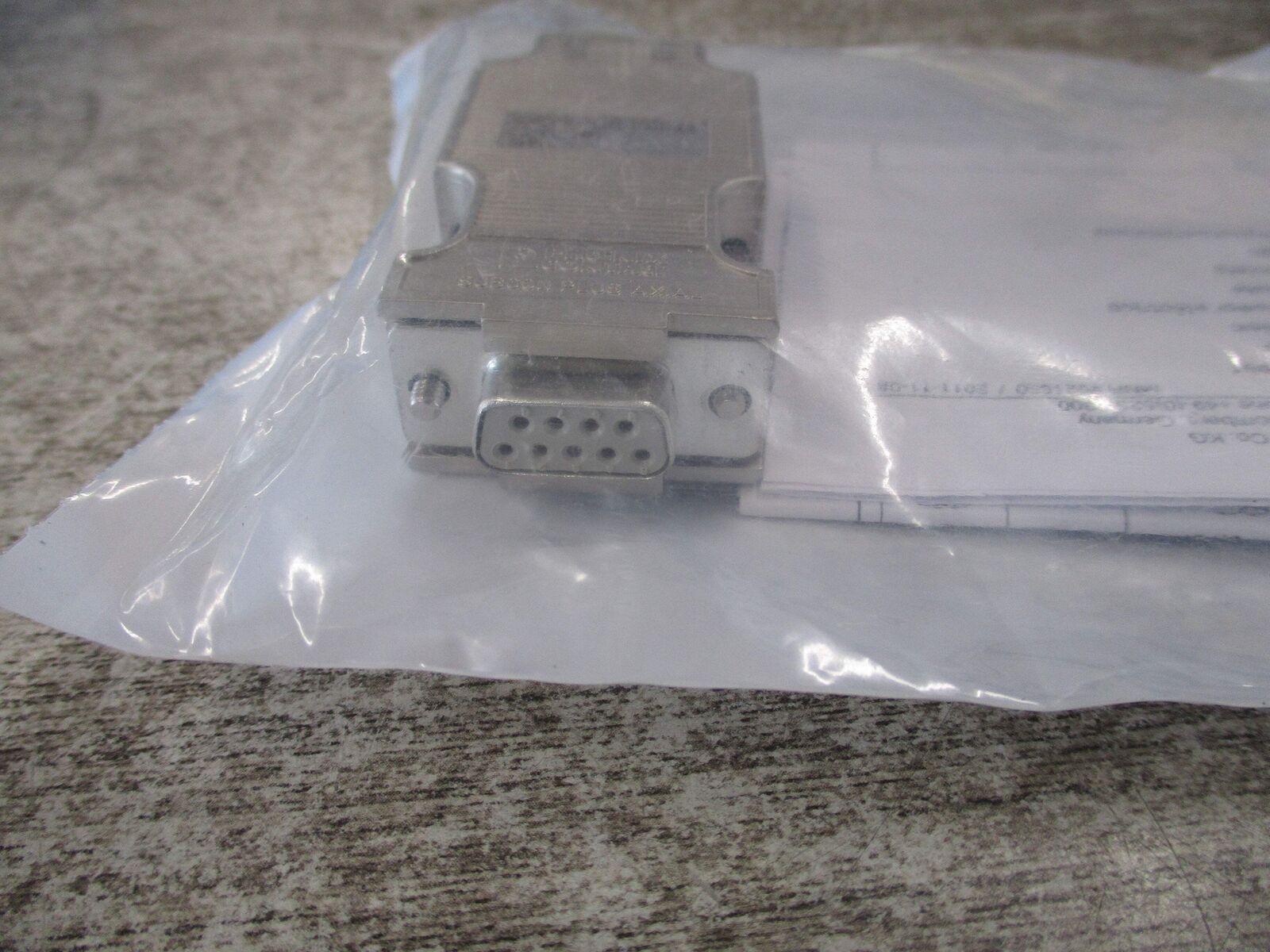 Phoenix Contact SUBCON-PLUS-CAN/AX Connector 2306566 New Surplus