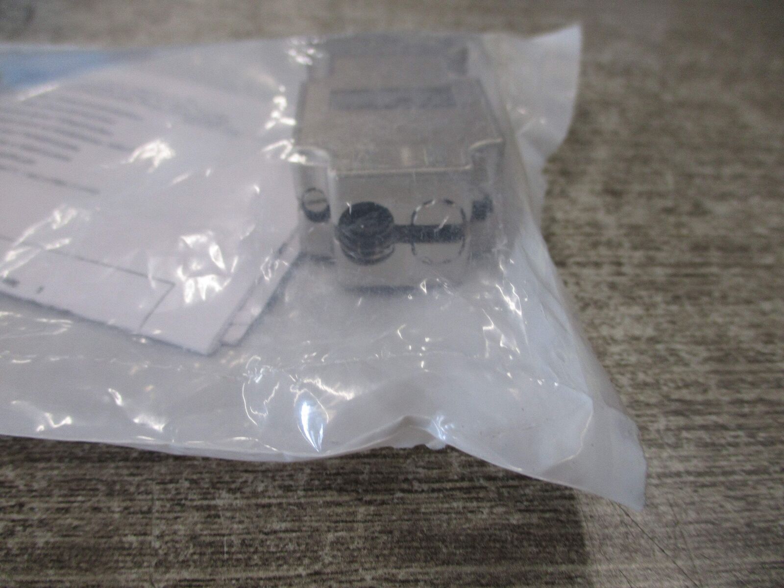 Phoenix Contact SUBCON-PLUS-CAN/AX Connector 2306566 New Surplus