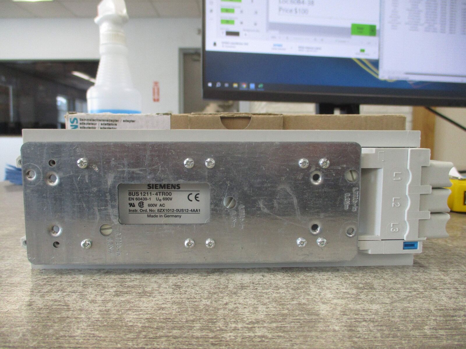 Siemens Busbar Adapter 8US1211-4TR00 New Surplus