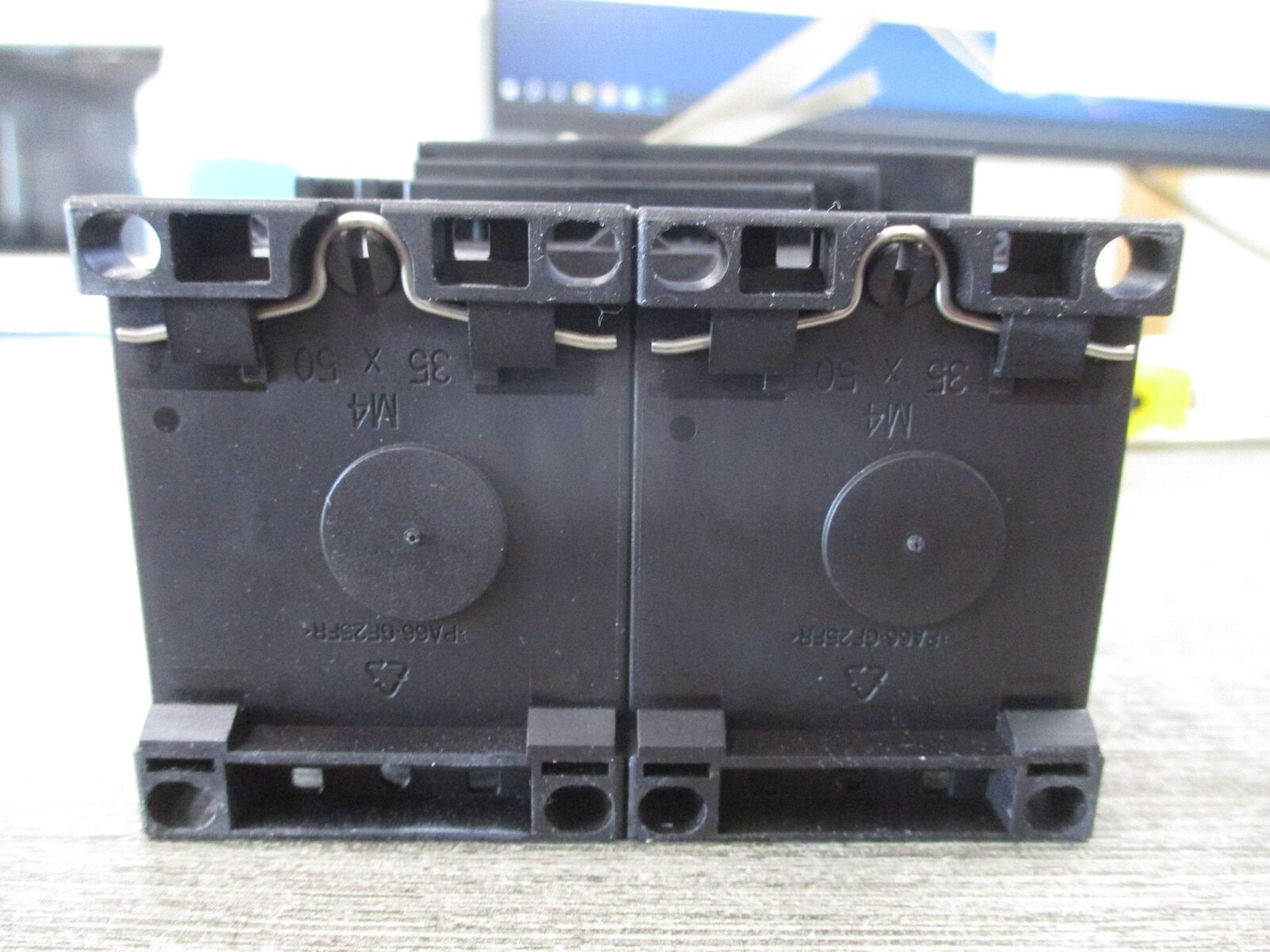 Siemens Reversing Contactor 3RA2315-8XB30-1FB4 24VDC Coil New Surplus