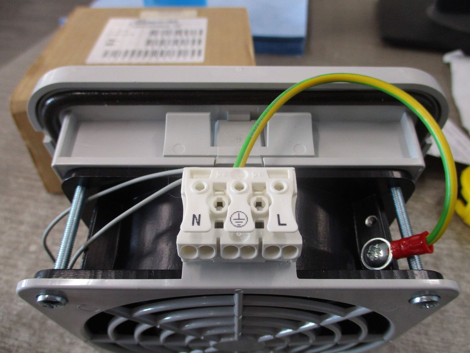 Cosmotec Filter Fan GSV1500203_1Z 115V 50/60Hz New Surplus