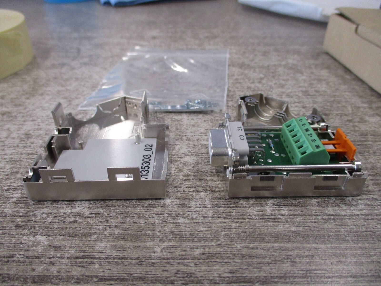 Phoenix Contact Subcon-Plus-Can Connector 2744694 New Surplus