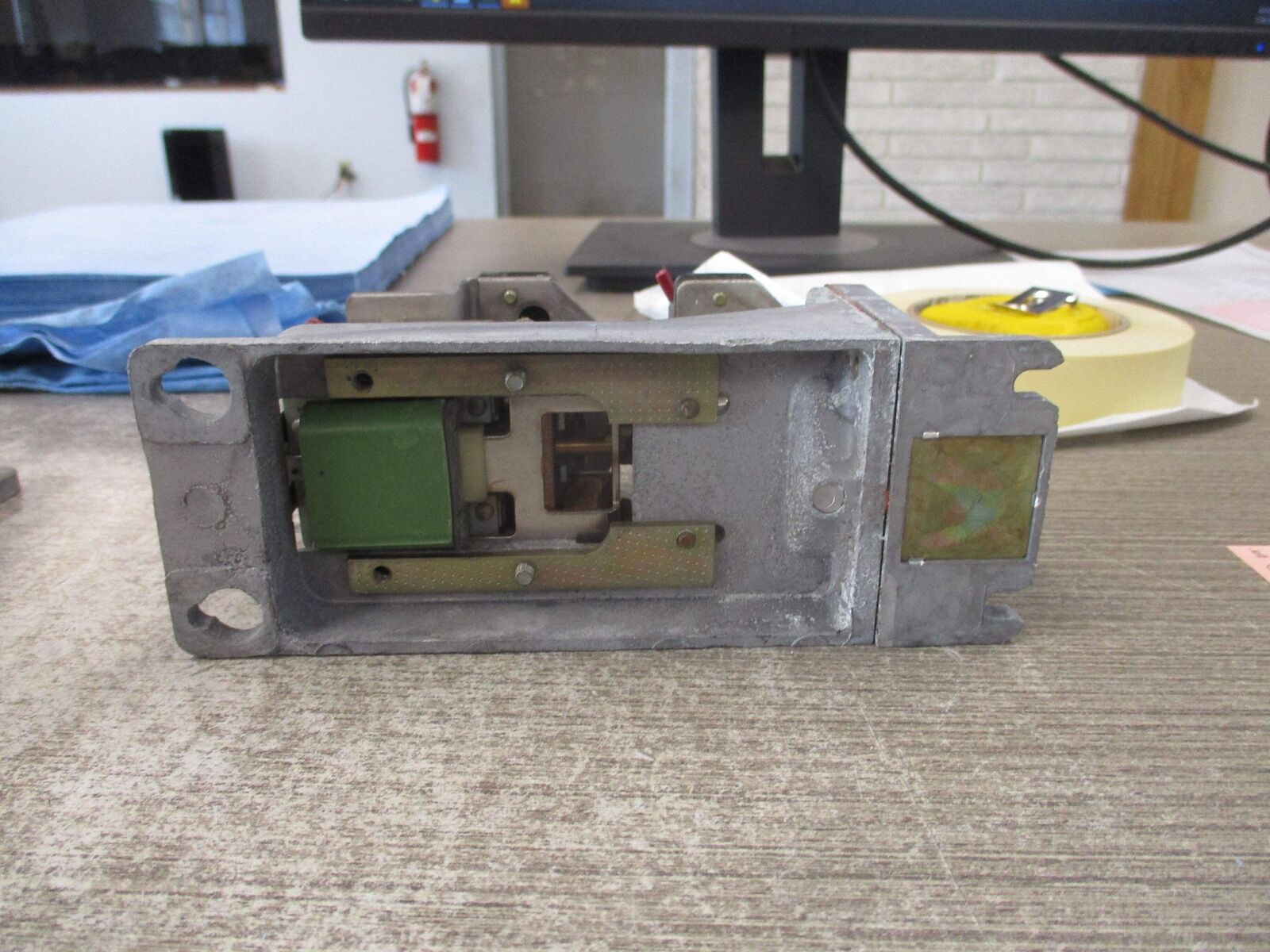 GE Time Delay Relay CR2820B111AA22K Ser. A 120V Coil Used