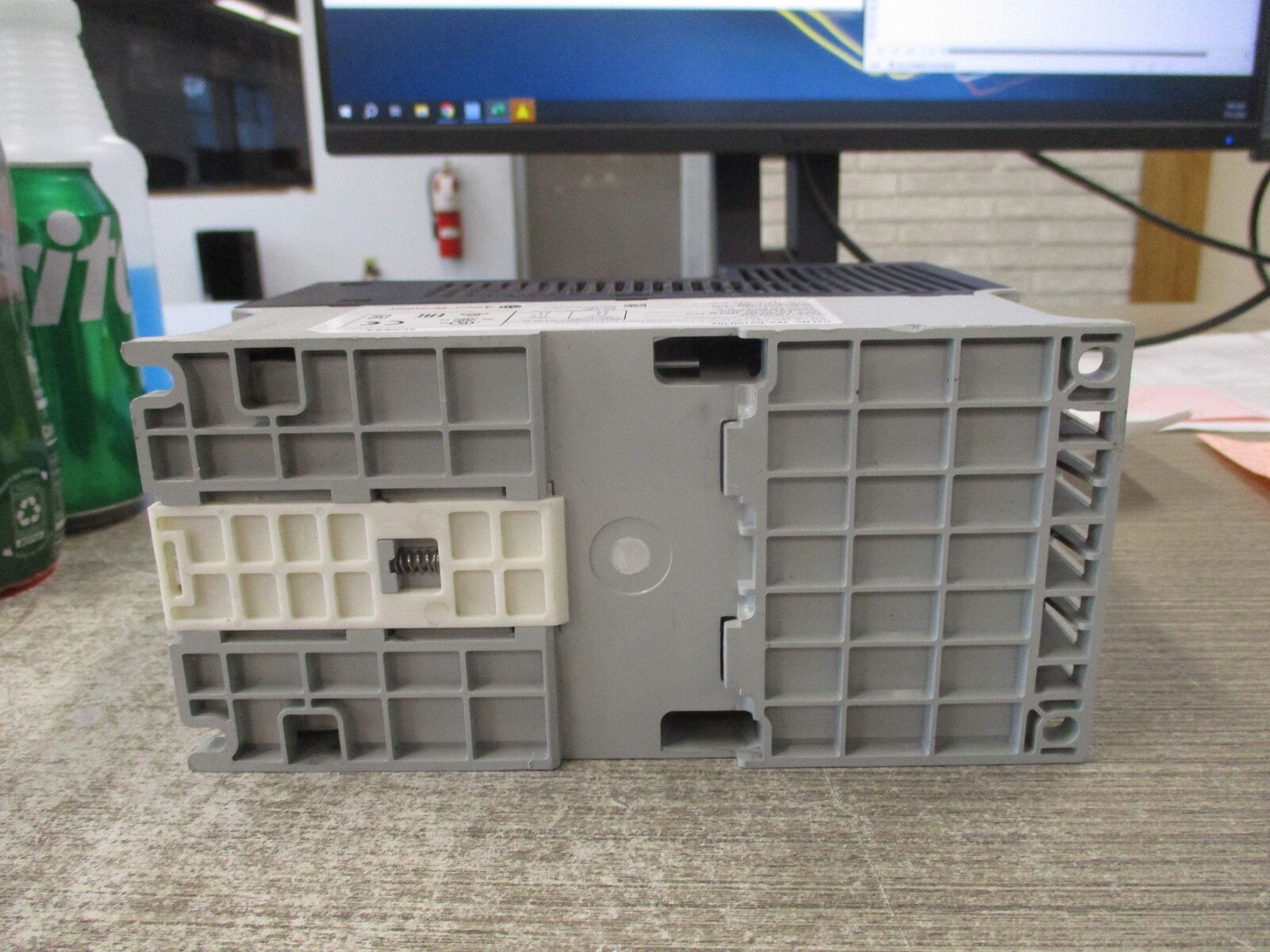 Allen-Bradley PowerFlex 523 AC Drive 25A-D010N104 5HP 3Ph Input: 380-480V / 47-6