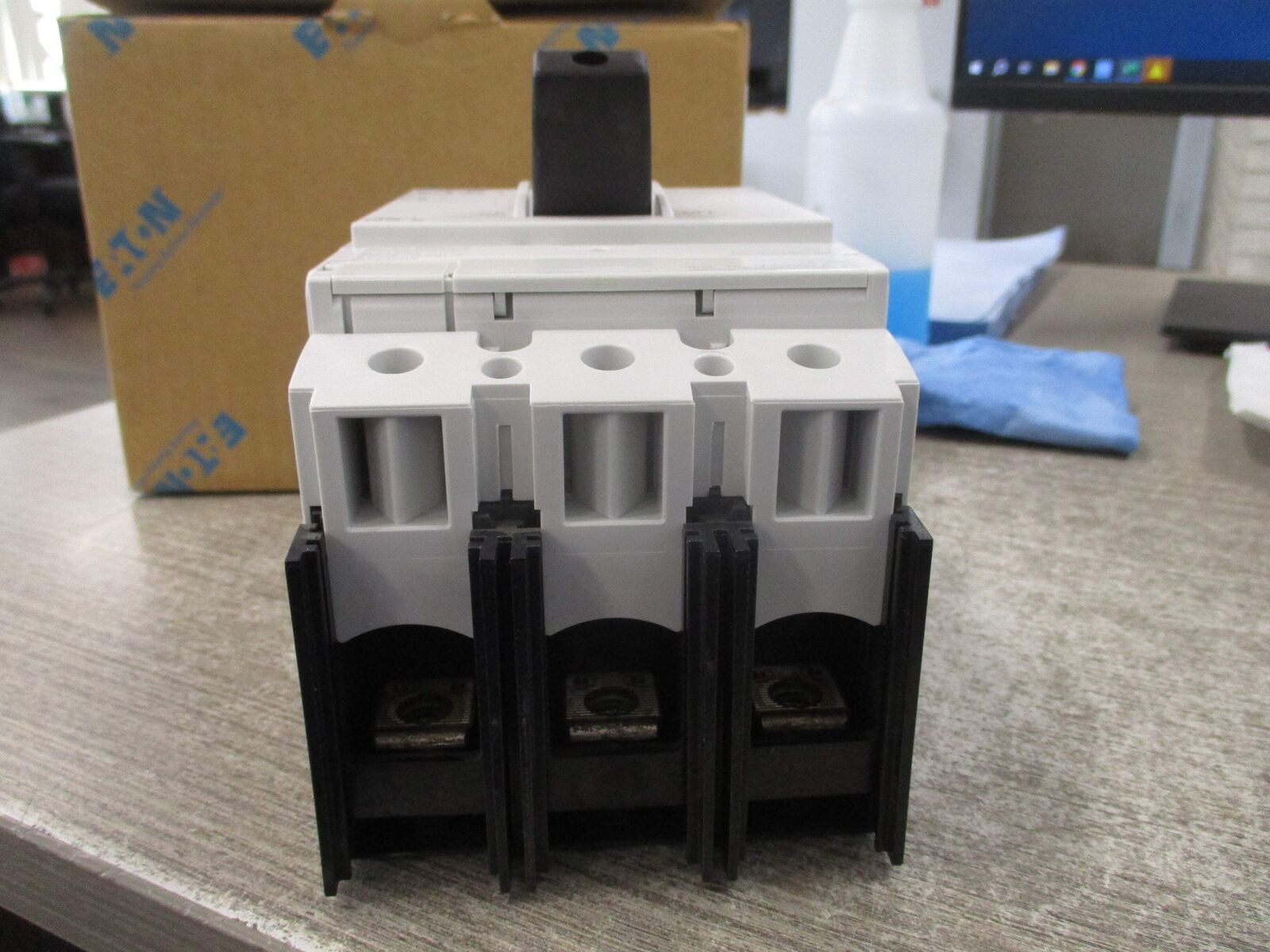 Eaton Moeller Series Circuit Breaker NS2-160-NA 160A 3P New Surplus