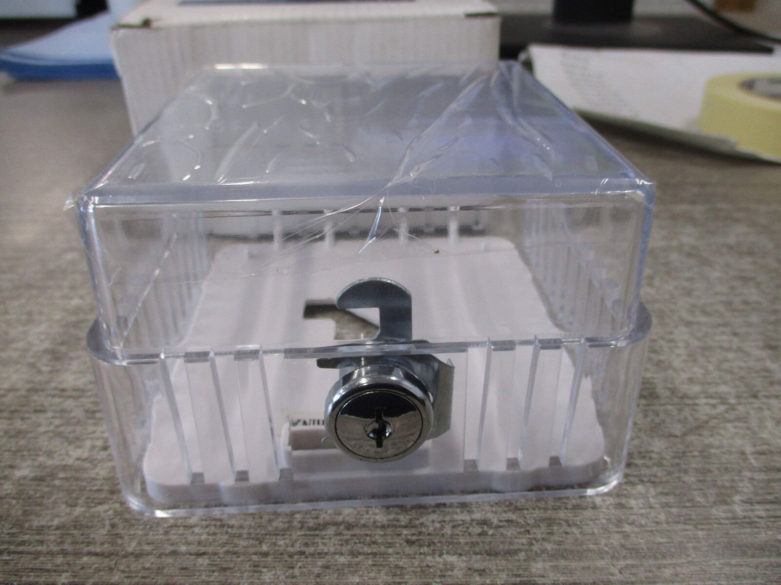 White Rodgers Thermostat Guard F29-0225 Clear Plastic Keyed Lock New Surplus