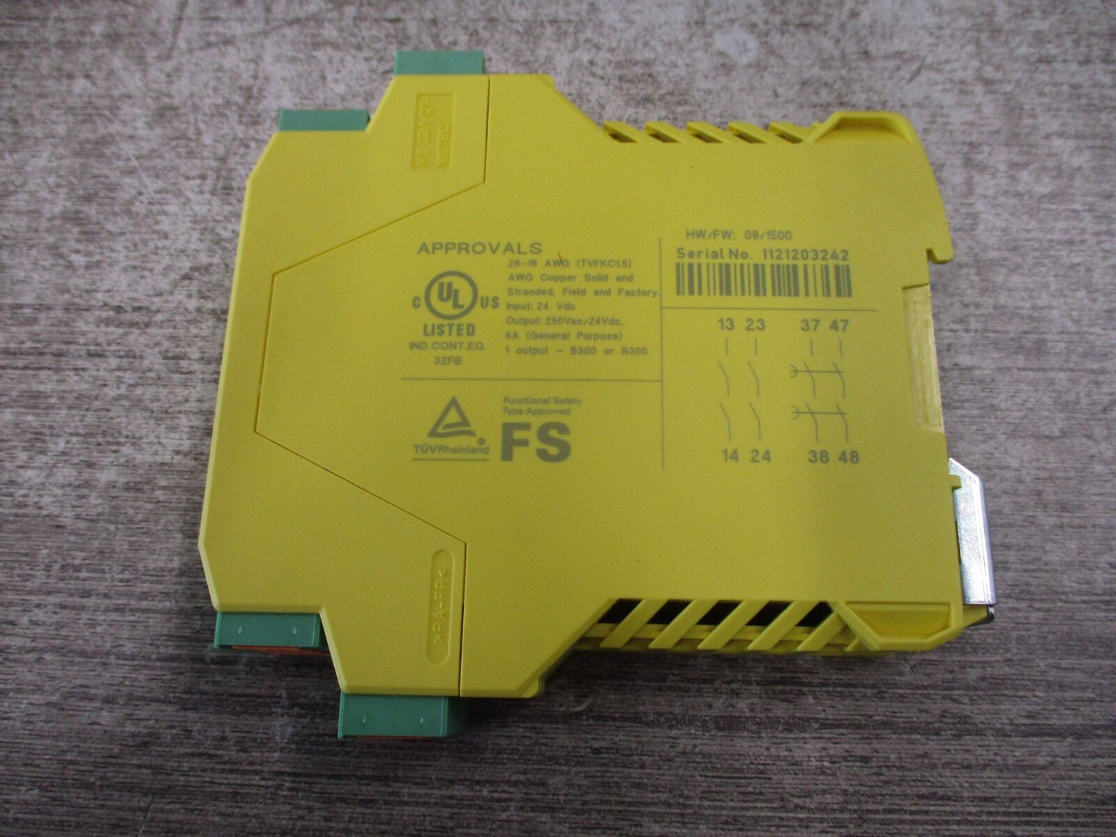 Phoenix Contact Safety Relay 2981813 PSR-SPP-24DC/ESD/4X1/30 HW: 09 FW: 1500 New