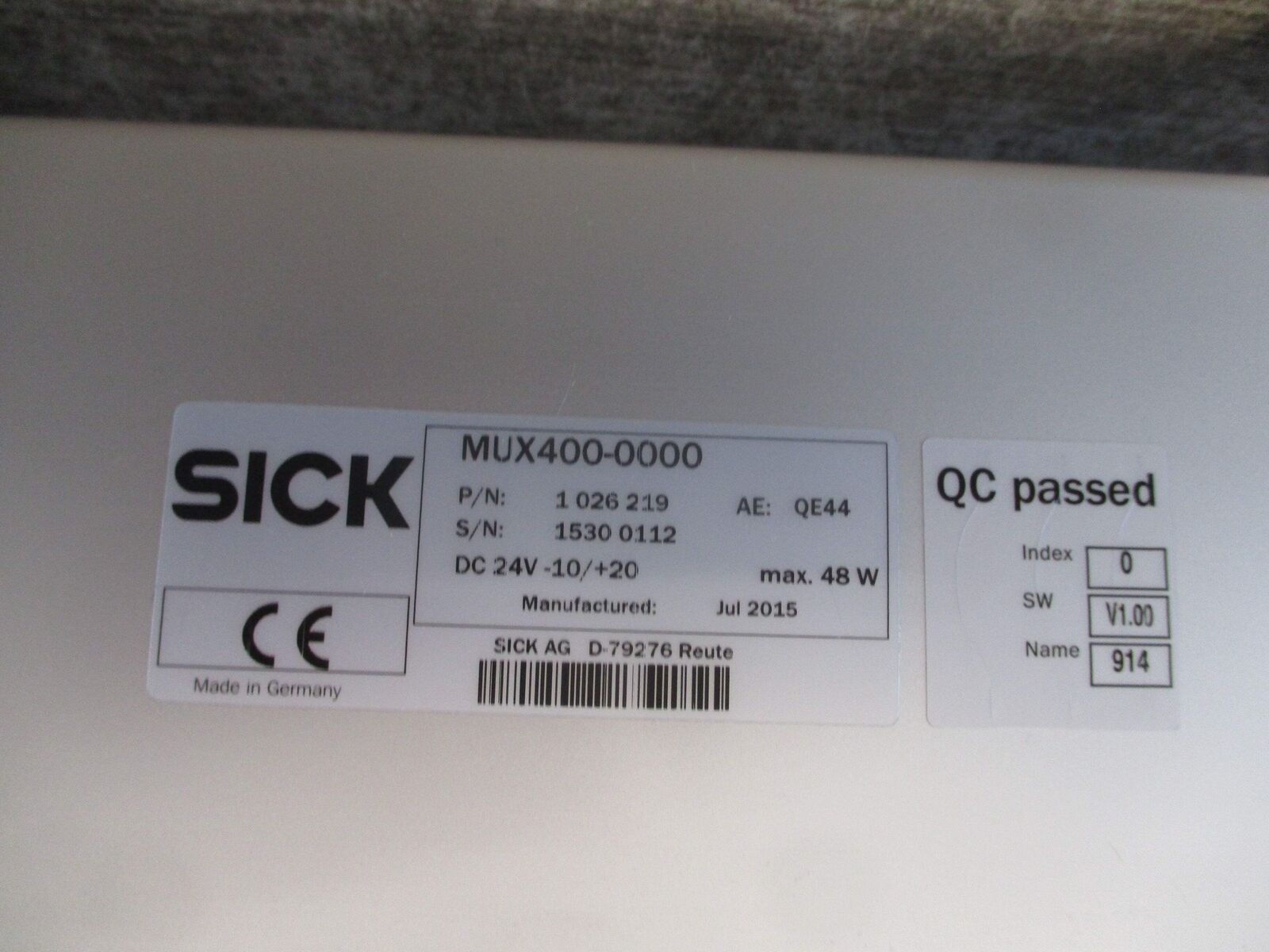 Sick MUX400-0000 Scanner Barcode Multiplexer 1 026 219 SW: V1.00 New Surplus