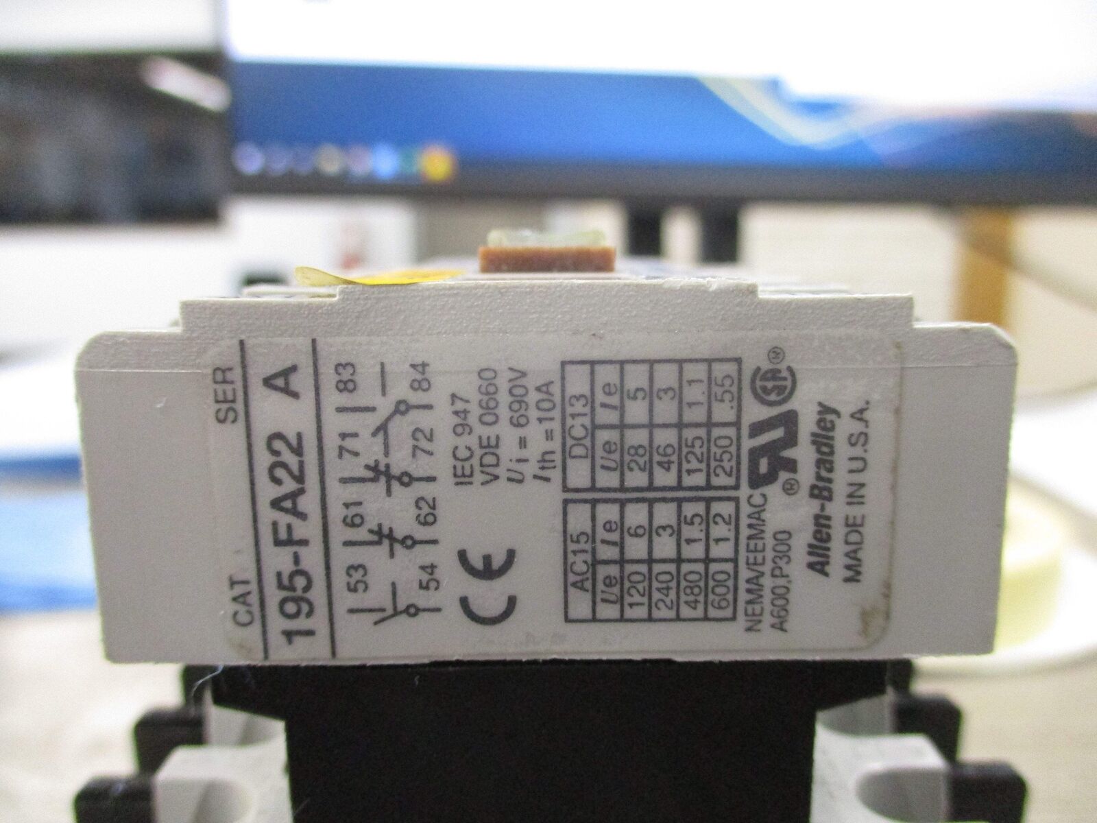 Allen-Bradley Contactor 100-A09ND3 120V Coil 9A 600V W/Aux Contact Block Used