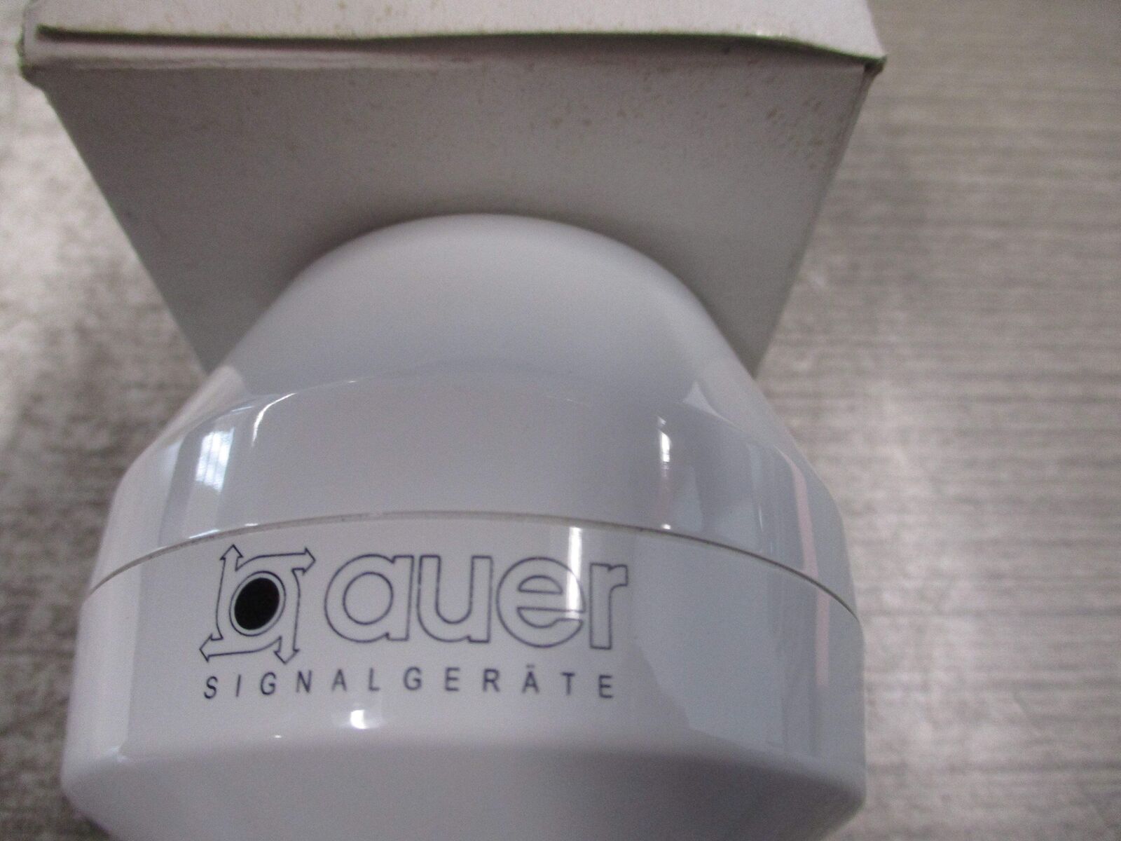 Auer Signal Device KDH 24VDC 60mA New Surplus