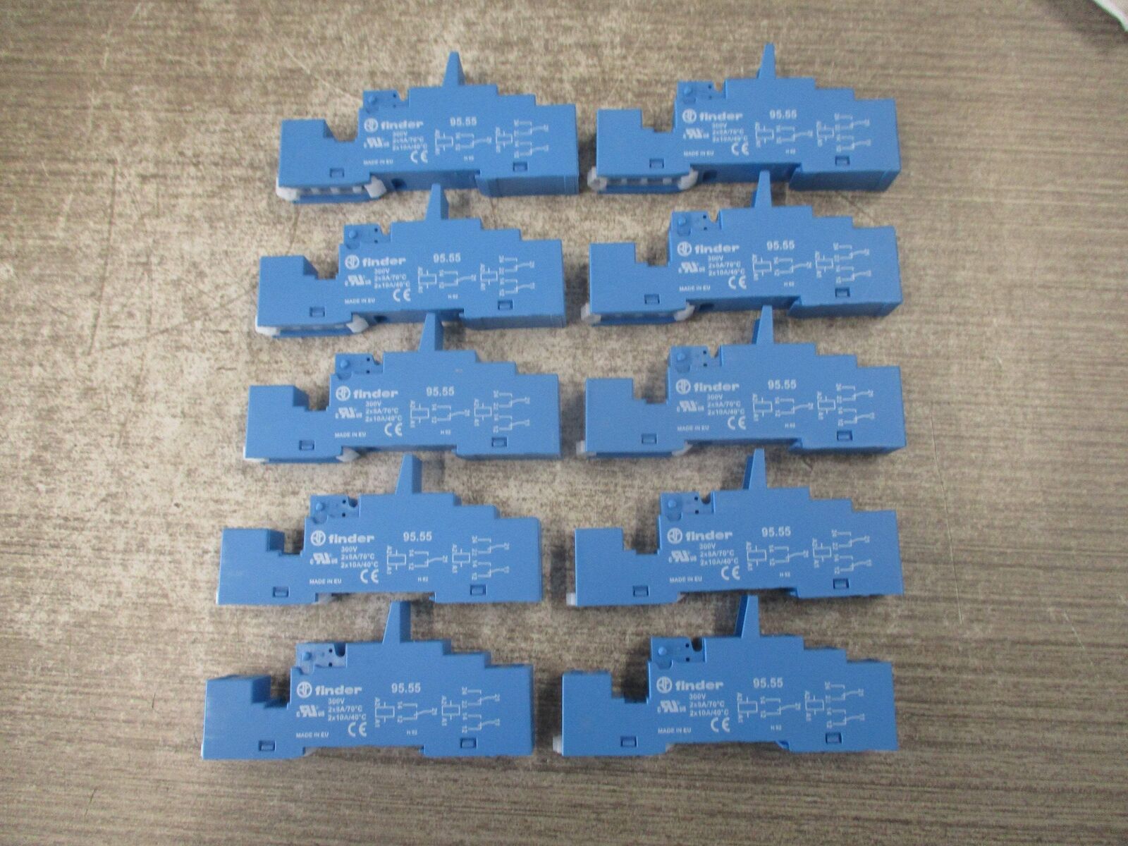 Finder Screwless Terminal Socket 95.55.SPA * Box of 10 * New Surplus