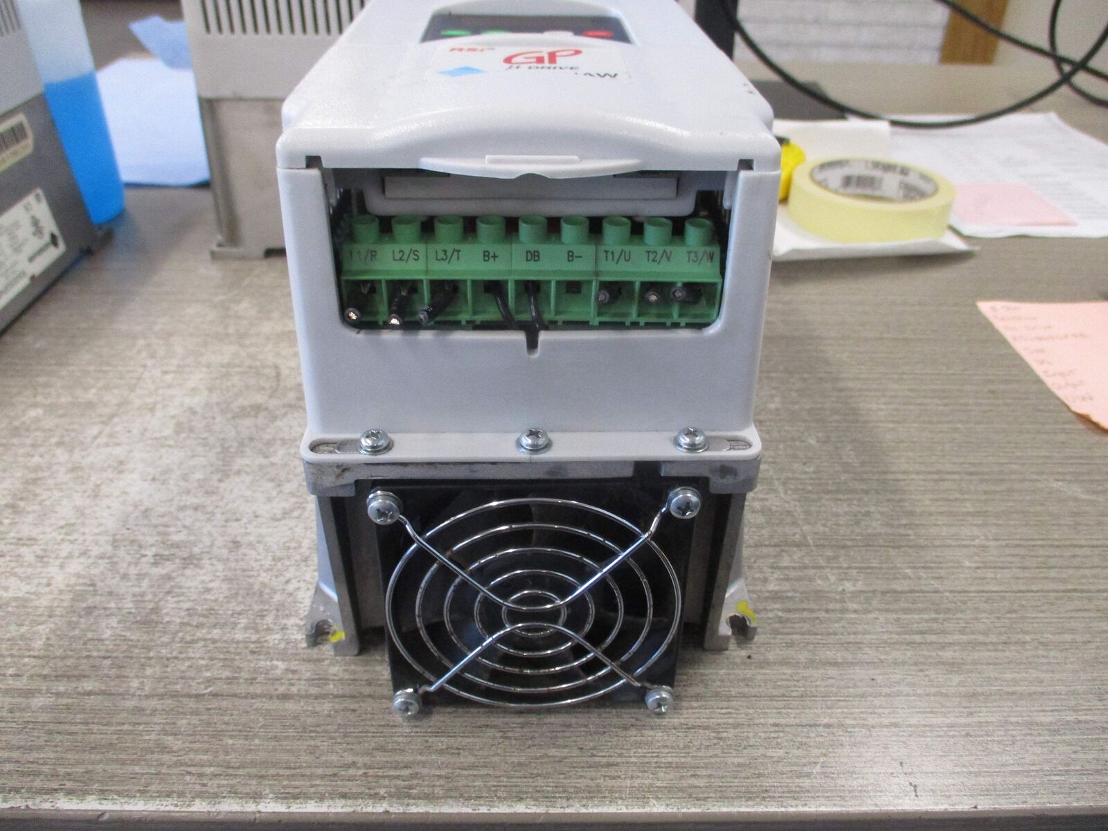 Benshaw AC Drive RSi005GP4B 5HP 3Ph Input: 380-460V / 3PH / 50/60Hz / 12.8/8.8A