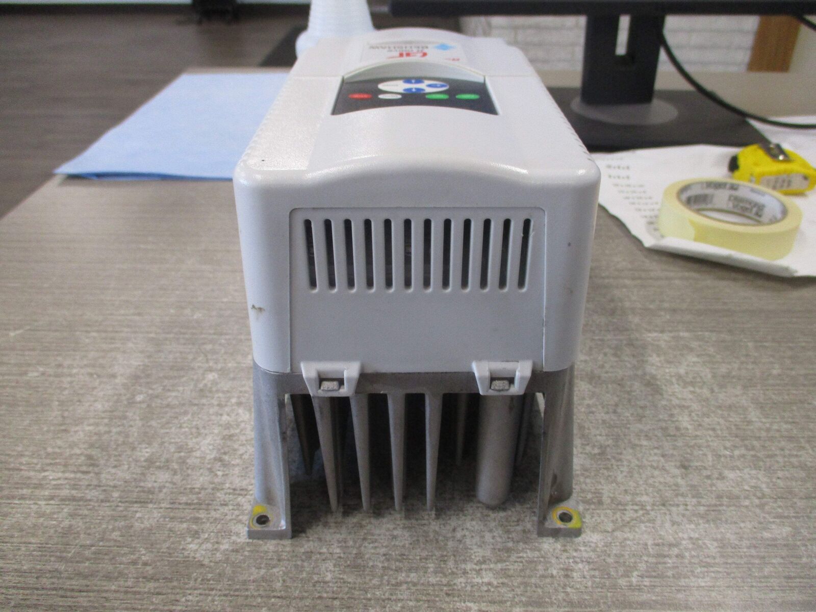 Benshaw AC Drive RSi005GP4B 5HP 3Ph Input: 380-460V / 3PH / 50/60Hz / 12.8/8.8A