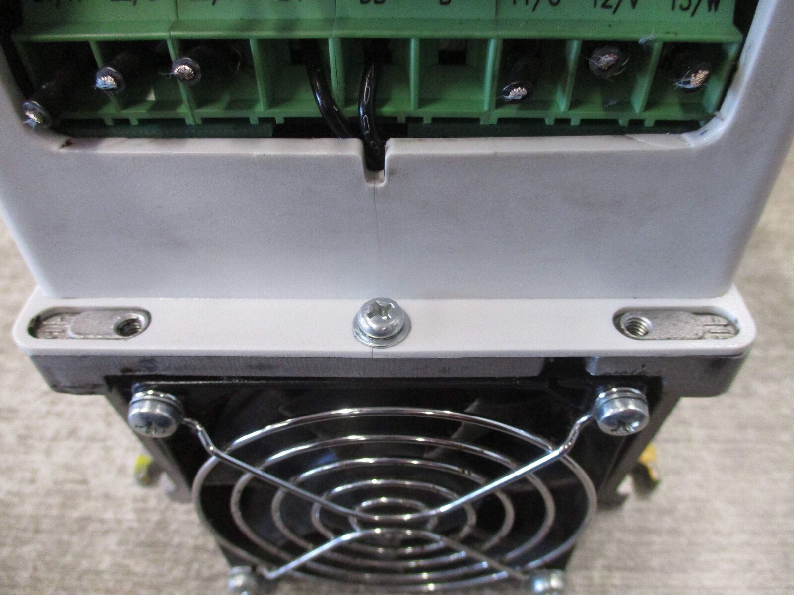 Benshaw AC Drive RSi005GP4B 5HP 3Ph Input: 380-460V / 3PH / 50/60Hz / 12.8/8.8A