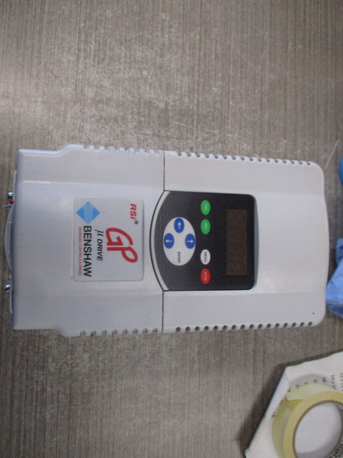 Benshaw AC Drive RSi005GP4B 5HP 3Ph Input: 380-460V / 3PH / 50/60Hz / 12.8/8.8A