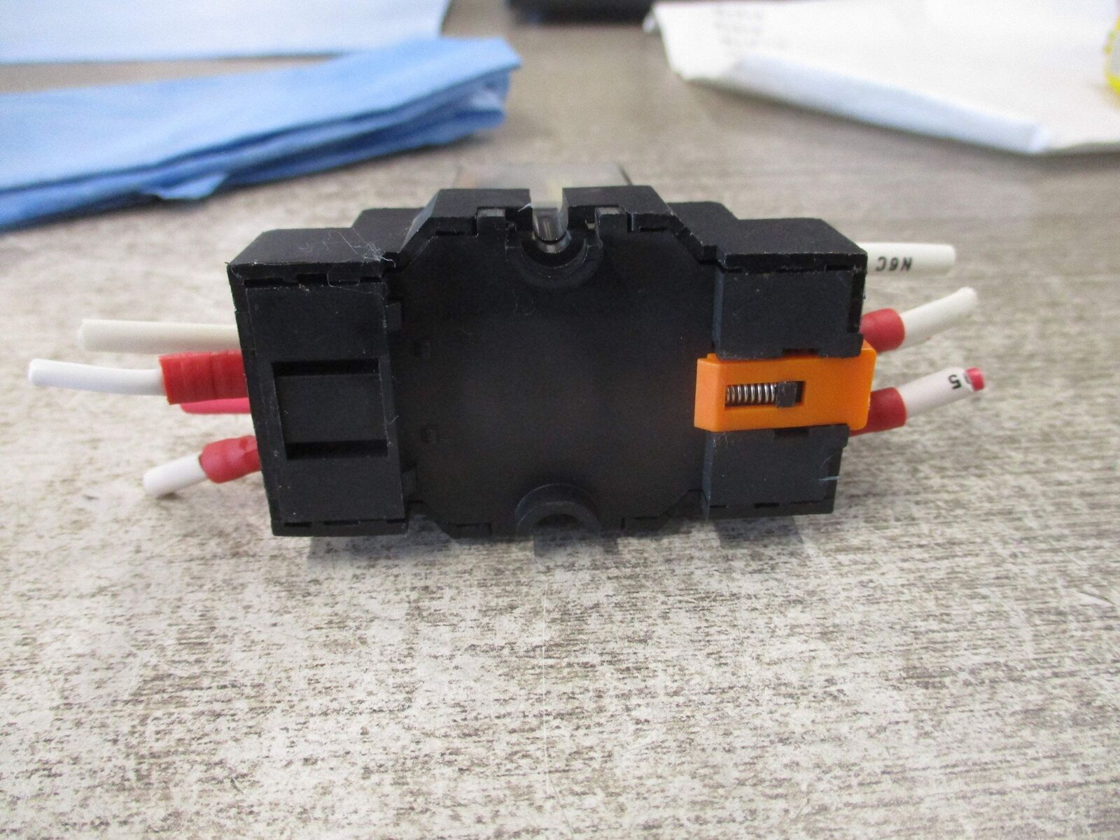 Weidmuller DRL 370730L Relay 1133930000 230V Coil W/Base Used