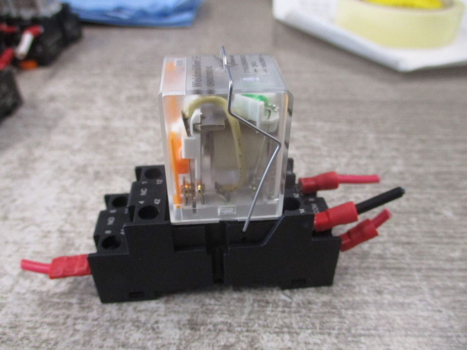 Weidmuller DRM270024L Relay 7760056060 24VDC Coil W/Base Used