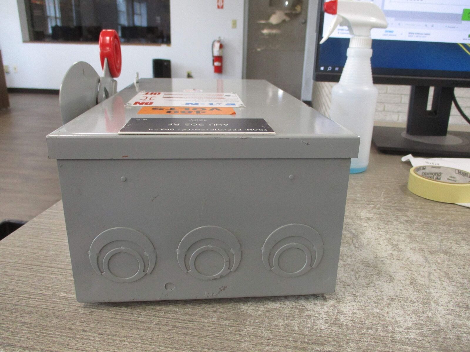 Eaton Fusible Safety Switch/Disconnect DH362UGK Ser. B 60A 600V 3P Used