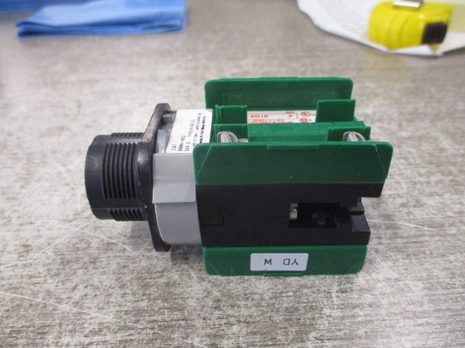 Allen-Bradley Selector Switch Unit 800H-HR2 Ser. F 2-Position Type 4, 4X, 13 Use