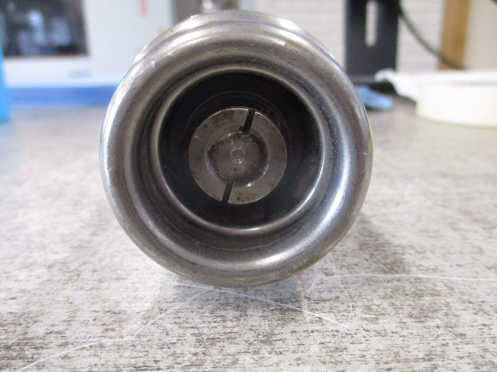 Swagelok Stainless Steel Quick Connect Fitting QT8--316 Used