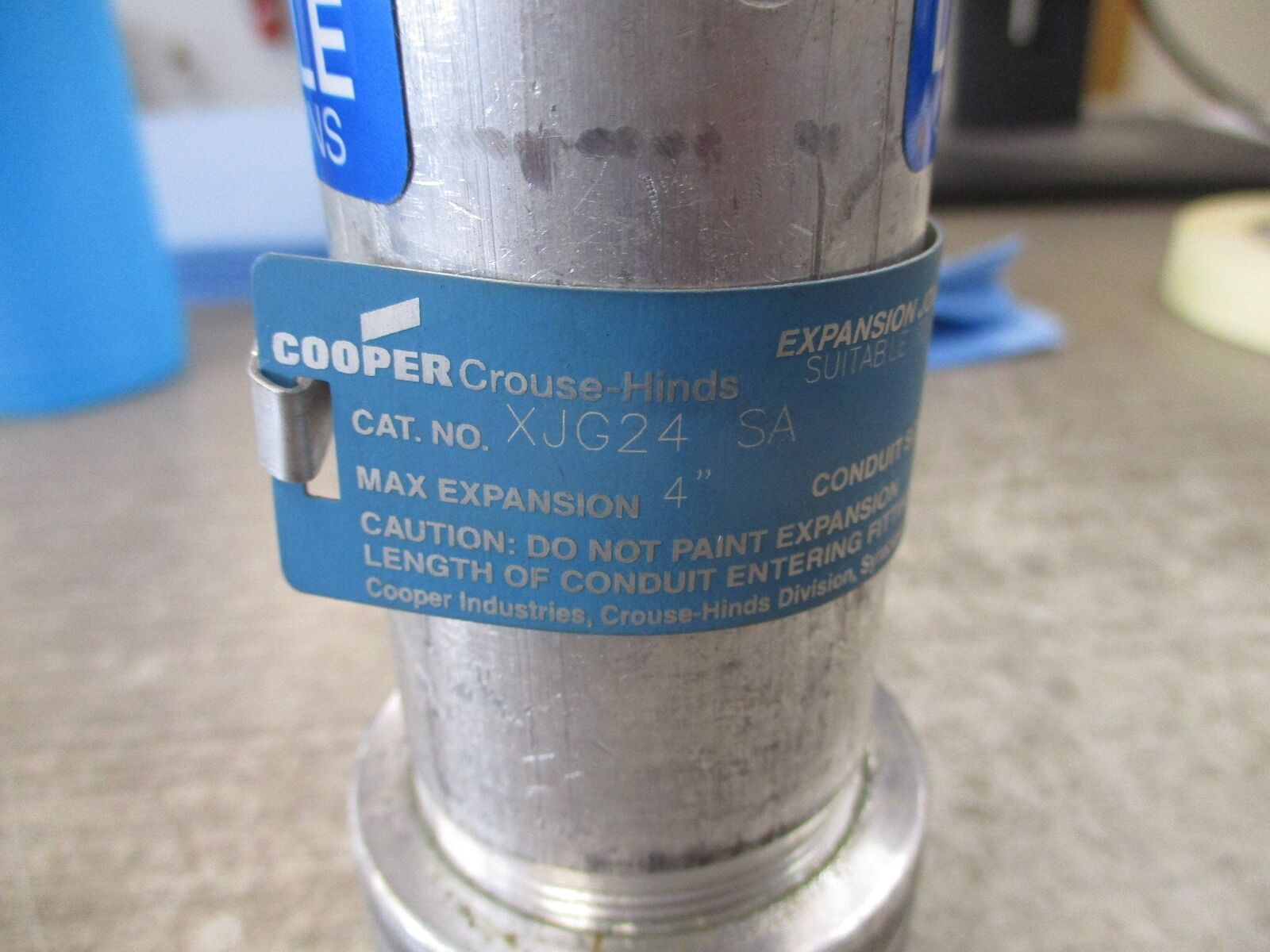 Eaton Crouse-Hinds Conduit Expansion Fitting XJG24 SA w/ Internal Grounding 3/4"
