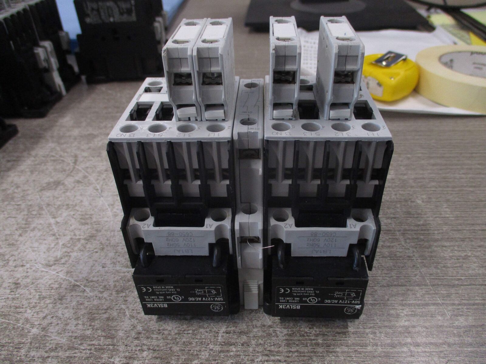 GE Reversing Contactor CL00A310T 120V Coil 25A 600V (4) Aux Contacts Used