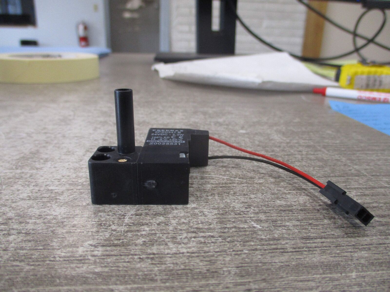 Pneumax Solenoid Valve OPXD341.B 24VDC * No Box * New Surplus