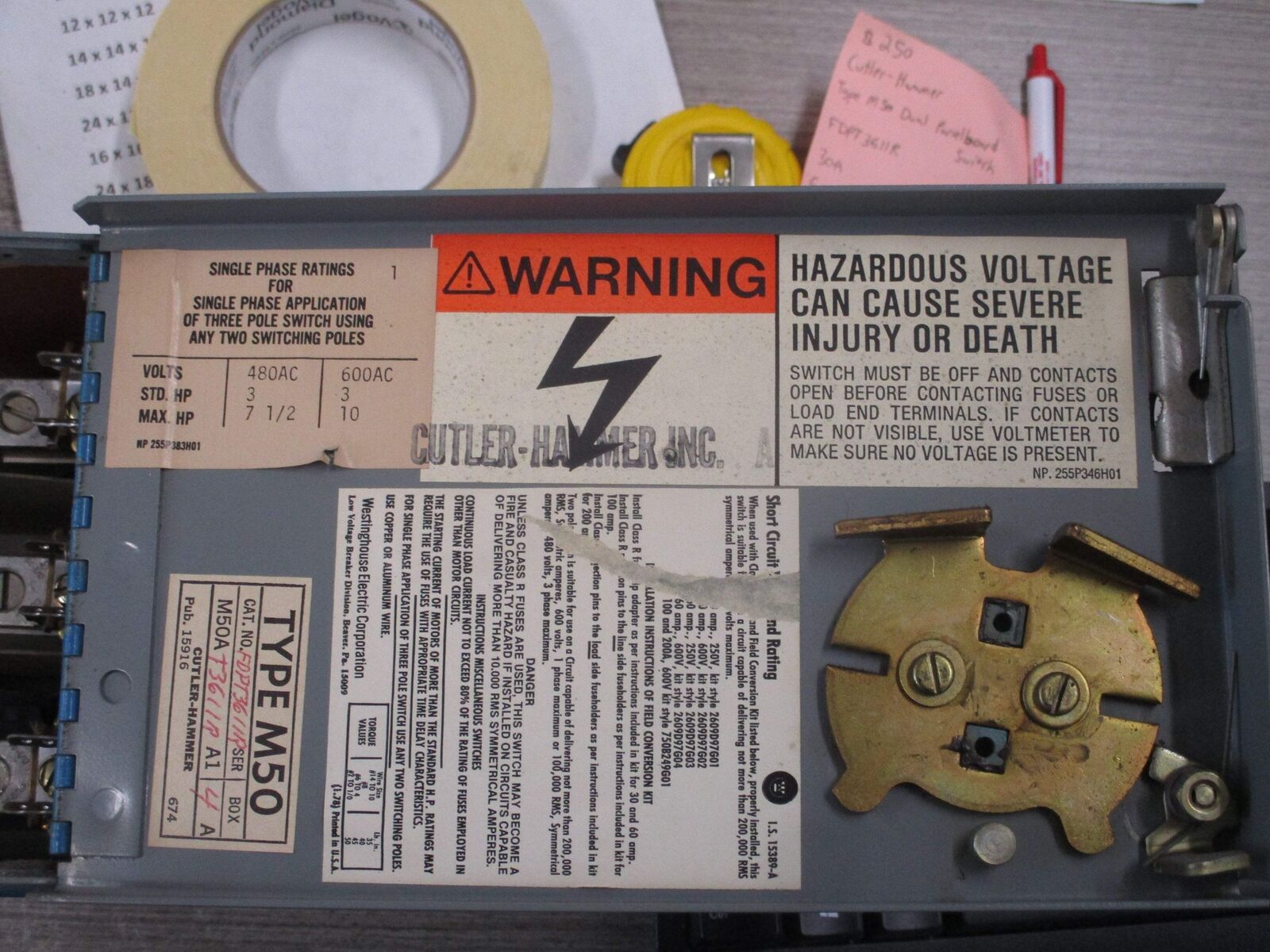 Cutler-Hammer Type M50 Dual Panel Board Switch FDPT3611R 30A 600V 3P W/Mounting