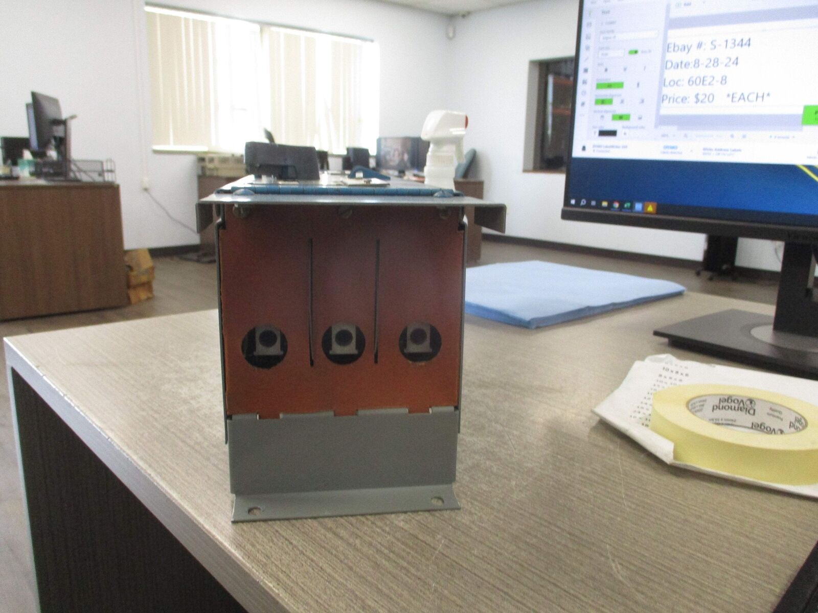 Cutler-Hammer Type M50 Dual Panel Board Switch FDPT3611R 30A 600V 3P W/Mounting